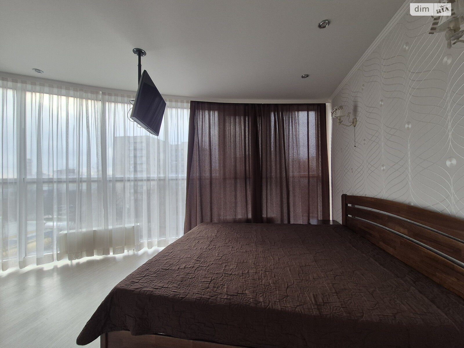 двухкомнатная квартира в Хмельницком, район Выставка, на ул. Панаса Мирного 7/1 в аренду на долгий срок помесячно фото 1 двухкомнатная квартира в Хмельницком, район Выставка, на ул. Панаса Мирного 7/1 в аренду на долгий срок помесячно фото 1