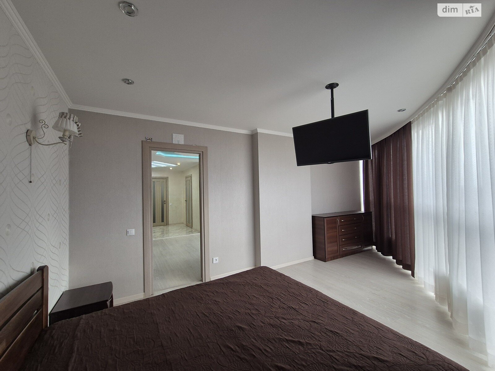 двухкомнатная квартира в Хмельницком, район Выставка, на ул. Панаса Мирного 7/1 в аренду на долгий срок помесячно фото 1 двухкомнатная квартира в Хмельницком, район Выставка, на ул. Панаса Мирного 7/1 в аренду на долгий срок помесячно фото 1