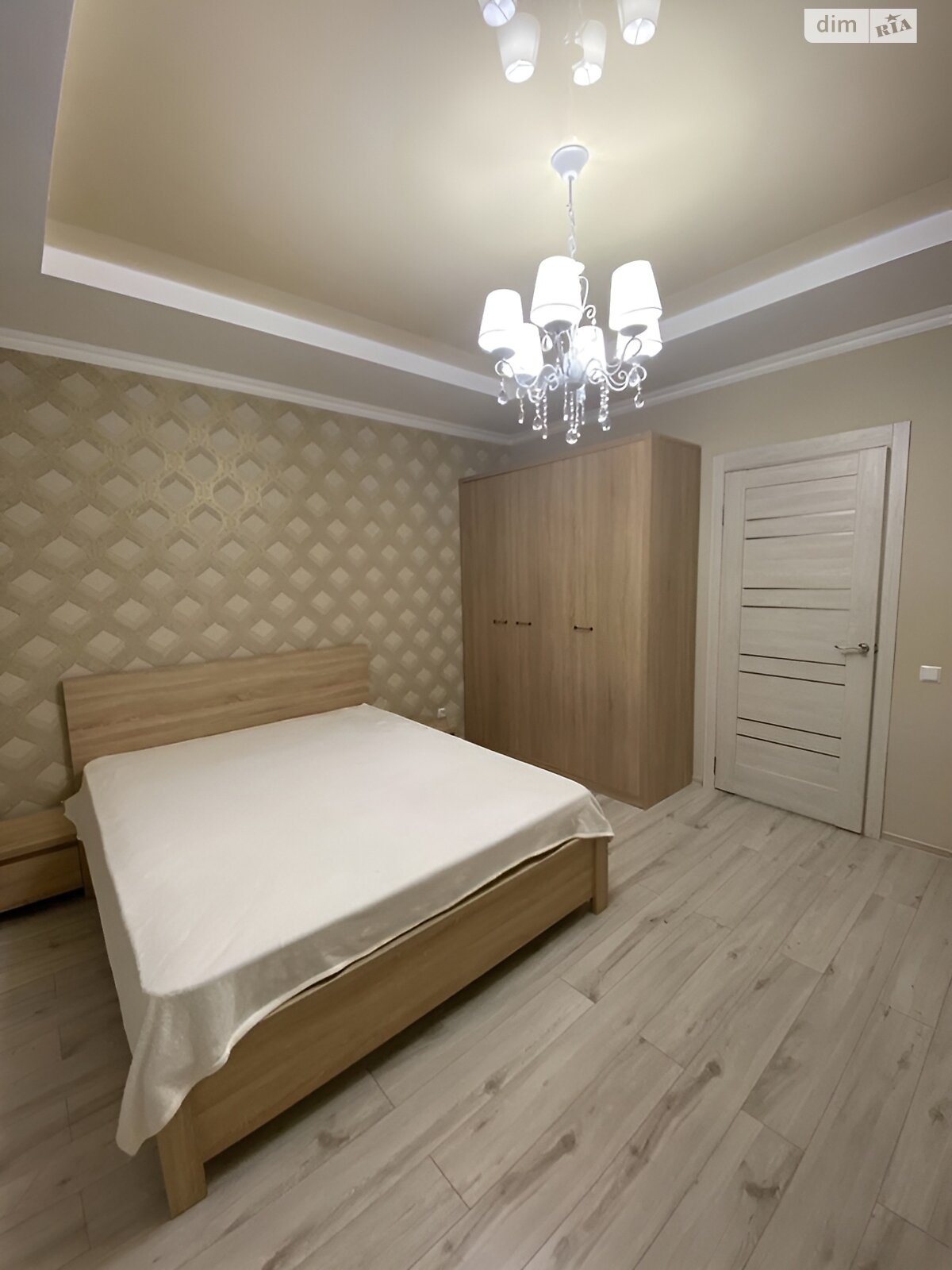 двухкомнатная квартира в Хмельницком, район Выставка, на ул. Победы 8 в аренду на долгий срок помесячно фото 1 двухкомнатная квартира в Хмельницком, район Выставка, на ул. Победы 8 в аренду на долгий срок помесячно фото 1