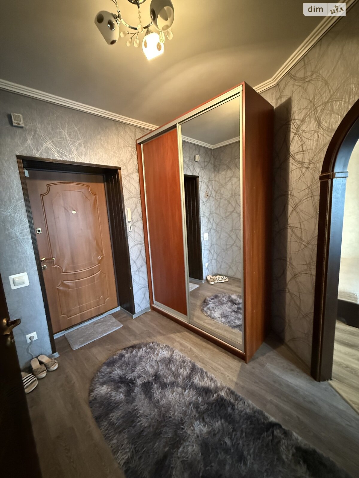 однокомнатная квартира в Хмельницком, район Выставка, на шоссе Старокостянтиновское 5/5А в аренду на долгий срок помесячно фото 1 однокомнатная квартира в Хмельницком, район Выставка, на шоссе Старокостянтиновское 5/5А в аренду на долгий срок помесячно фото 1