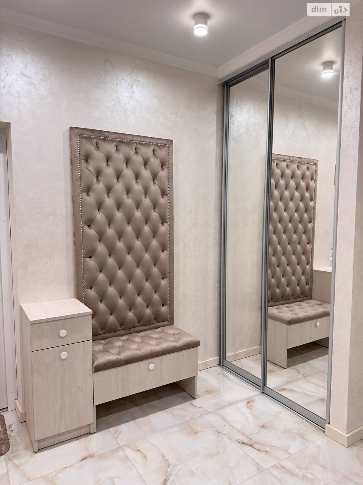 однокімнатна квартира в Хмельницькому, район Виставка, на шосе Старокостянтинівське 5/4 в довготривалу оренду помісячно фото 1 однокімнатна квартира в Хмельницькому, район Виставка, на шосе Старокостянтинівське 5/4 в довготривалу оренду помісячно фото 1