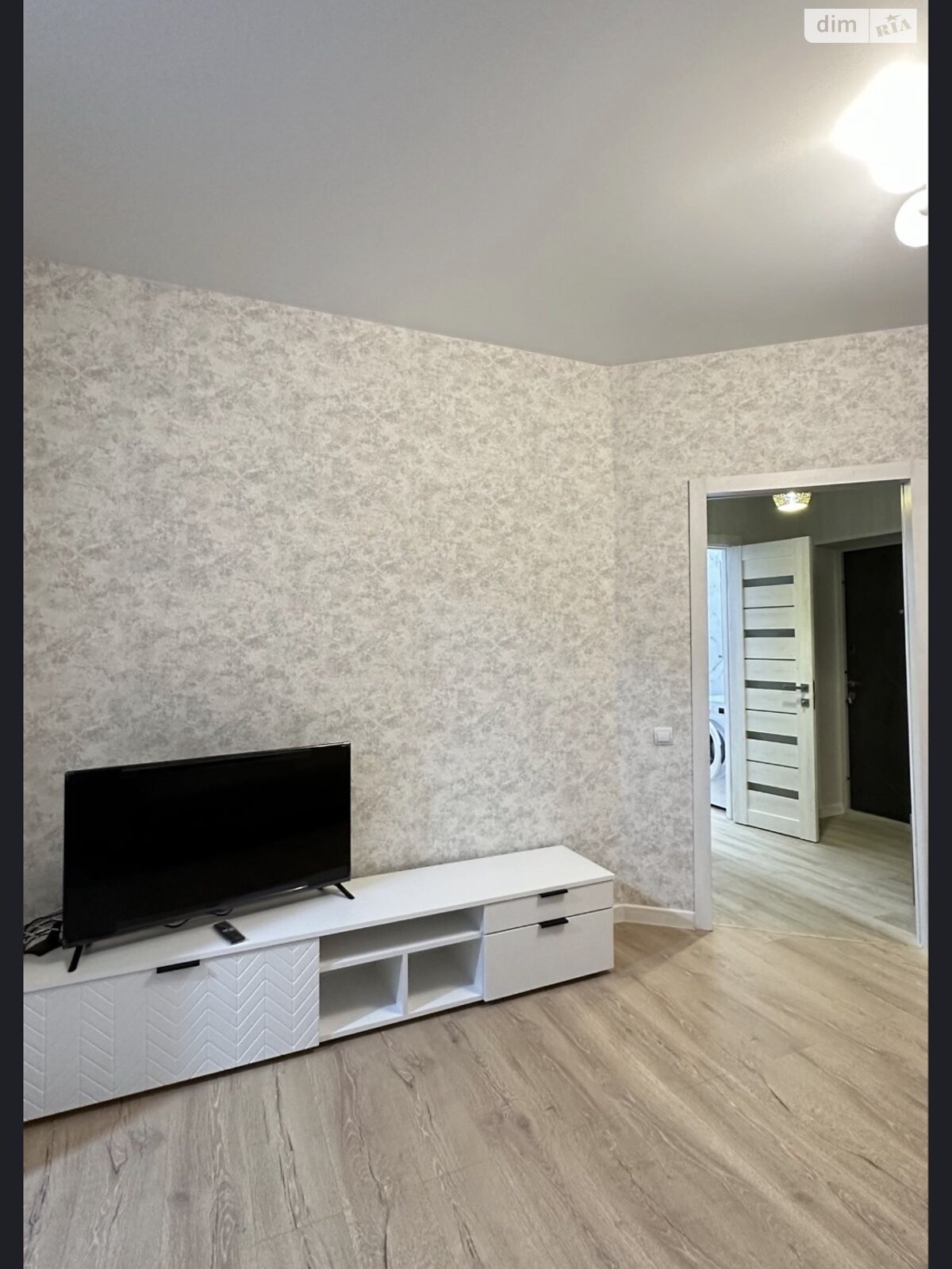 однокомнатная квартира в Хмельницком, район Выставка, на шоссе Старокостянтиновское в аренду на долгий срок помесячно фото 1