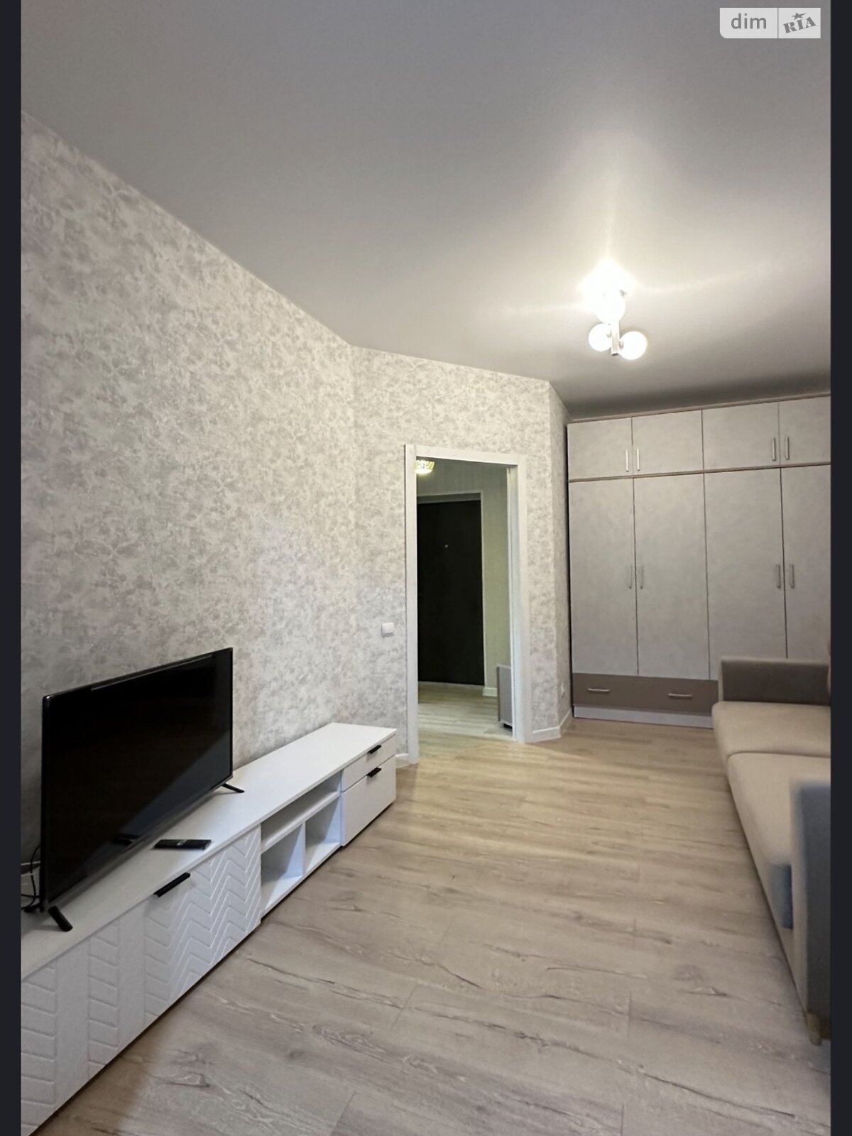 однокомнатная квартира в Хмельницком, район Выставка, на шоссе Старокостянтиновское в аренду на долгий срок помесячно фото 1