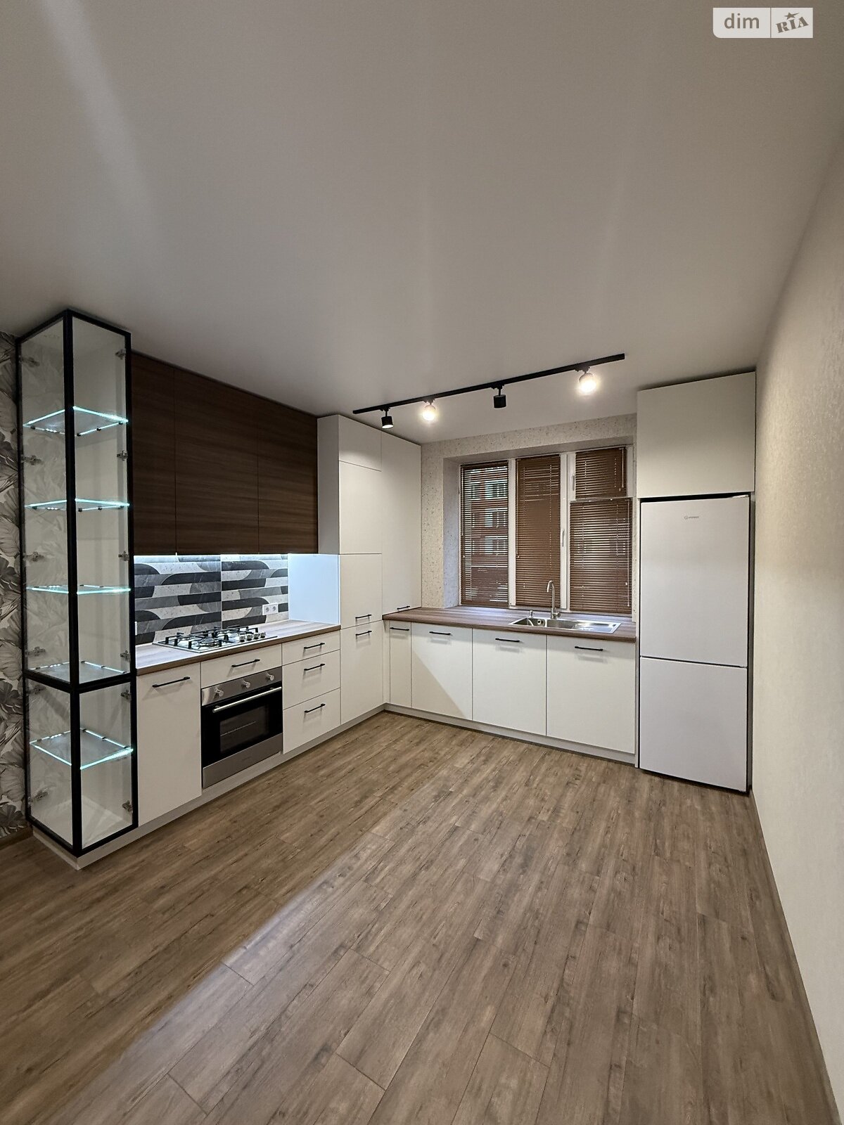 двокімнатна квартира в Хмельницькому, район Виставка, на шосе Старокостянтинівське 5/3 в довготривалу оренду помісячно фото 1