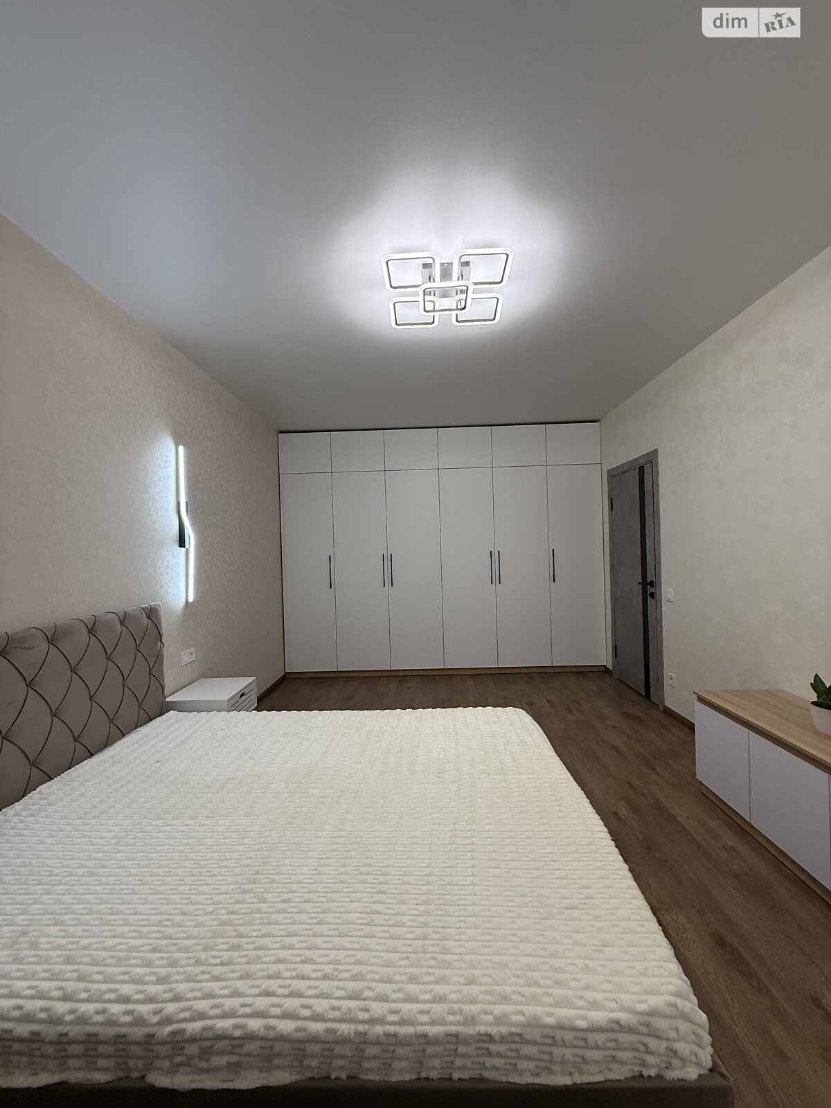 двокімнатна квартира в Хмельницькому, район Виставка, на шосе Старокостянтинівське 5/3 в довготривалу оренду помісячно фото 1