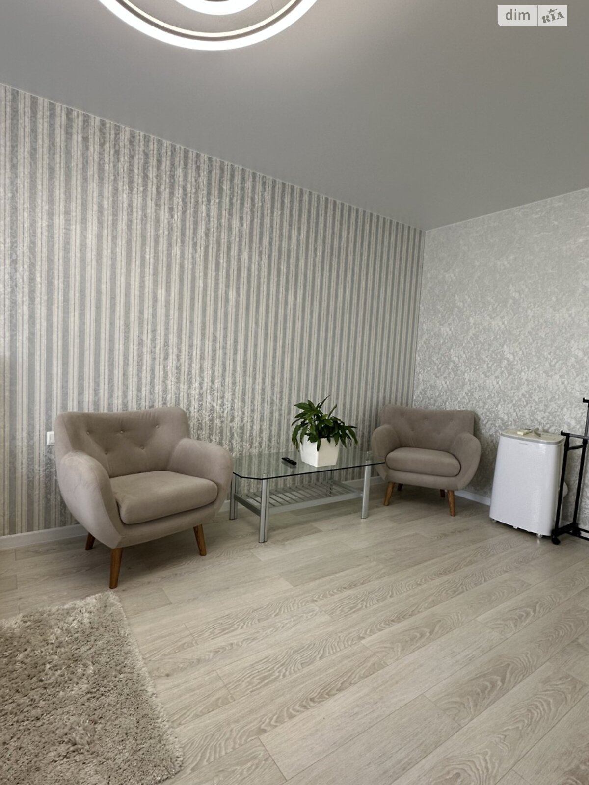 двокімнатна квартира в Хмельницькому, район Виставка, на шосе Старокостянтинівське в довготривалу оренду помісячно фото 1 двокімнатна квартира в Хмельницькому, район Виставка, на шосе Старокостянтинівське в довготривалу оренду помісячно фото 1