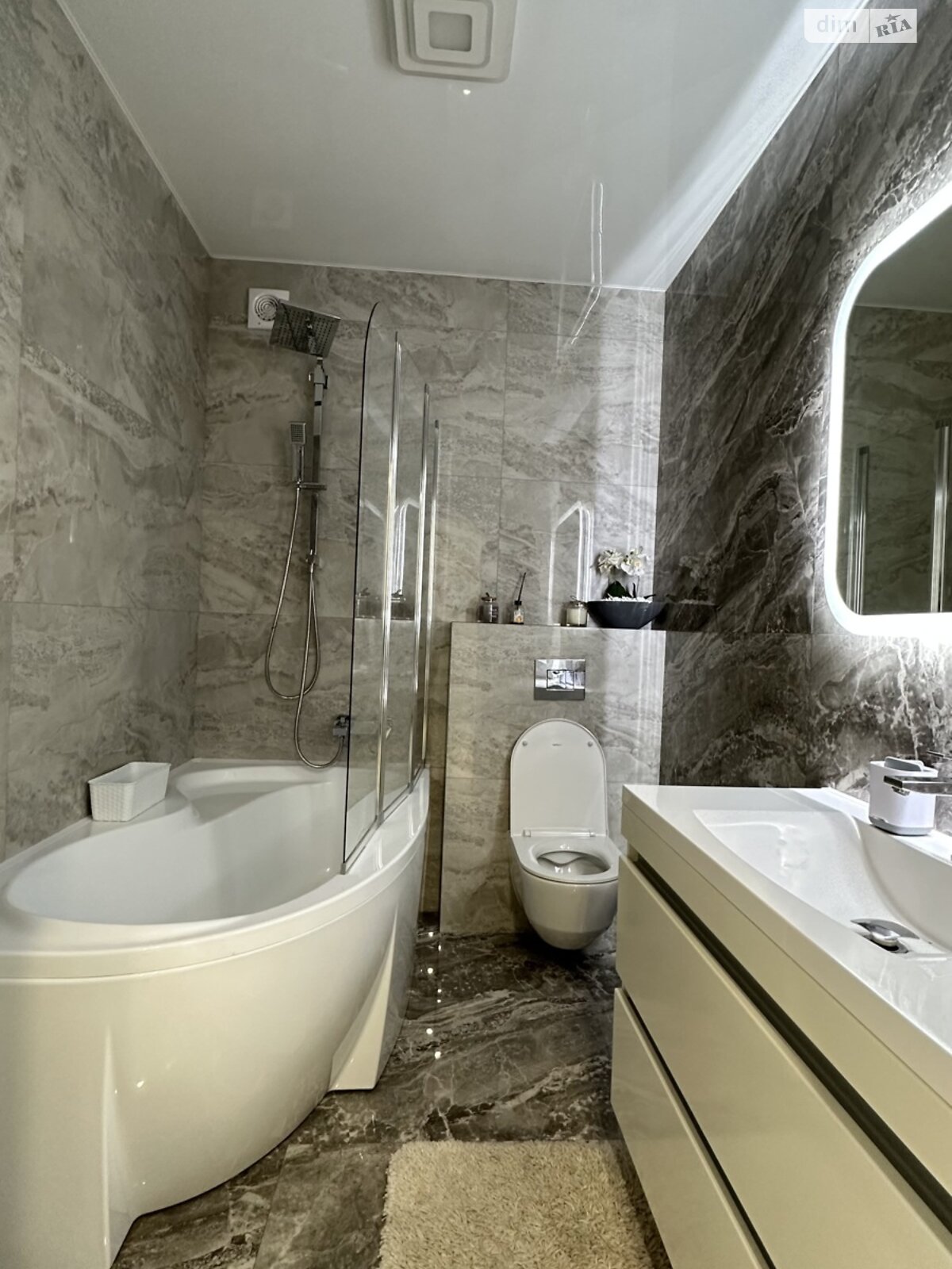 двокімнатна квартира в Хмельницькому, район Виставка, на шосе Старокостянтинівське в довготривалу оренду помісячно фото 1 двокімнатна квартира в Хмельницькому, район Виставка, на шосе Старокостянтинівське в довготривалу оренду помісячно фото 1