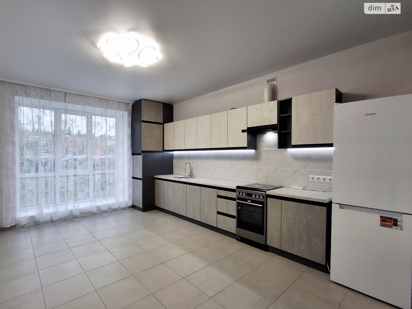 однокомнатная квартира в Хмельницком, район Выставка, на шоссе Старокостянтиновское в аренду на долгий срок помесячно фото 1 однокомнатная квартира в Хмельницком, район Выставка, на шоссе Старокостянтиновское в аренду на долгий срок помесячно фото 1