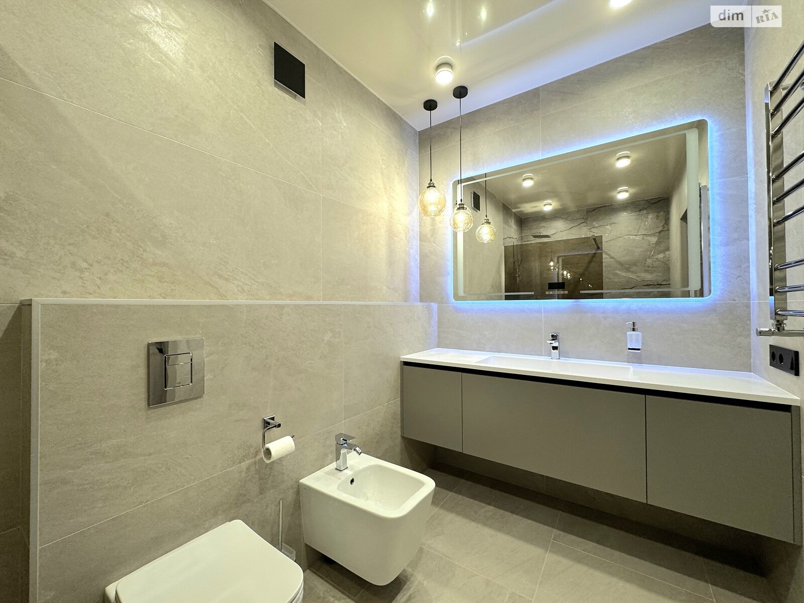 двухкомнатная квартира в Хмельницком, район Выставка, на шоссе Старокостянтиновское, кв. 34 в аренду на долгий срок помесячно фото 1 двухкомнатная квартира в Хмельницком, район Выставка, на шоссе Старокостянтиновское, кв. 34 в аренду на долгий срок помесячно фото 1