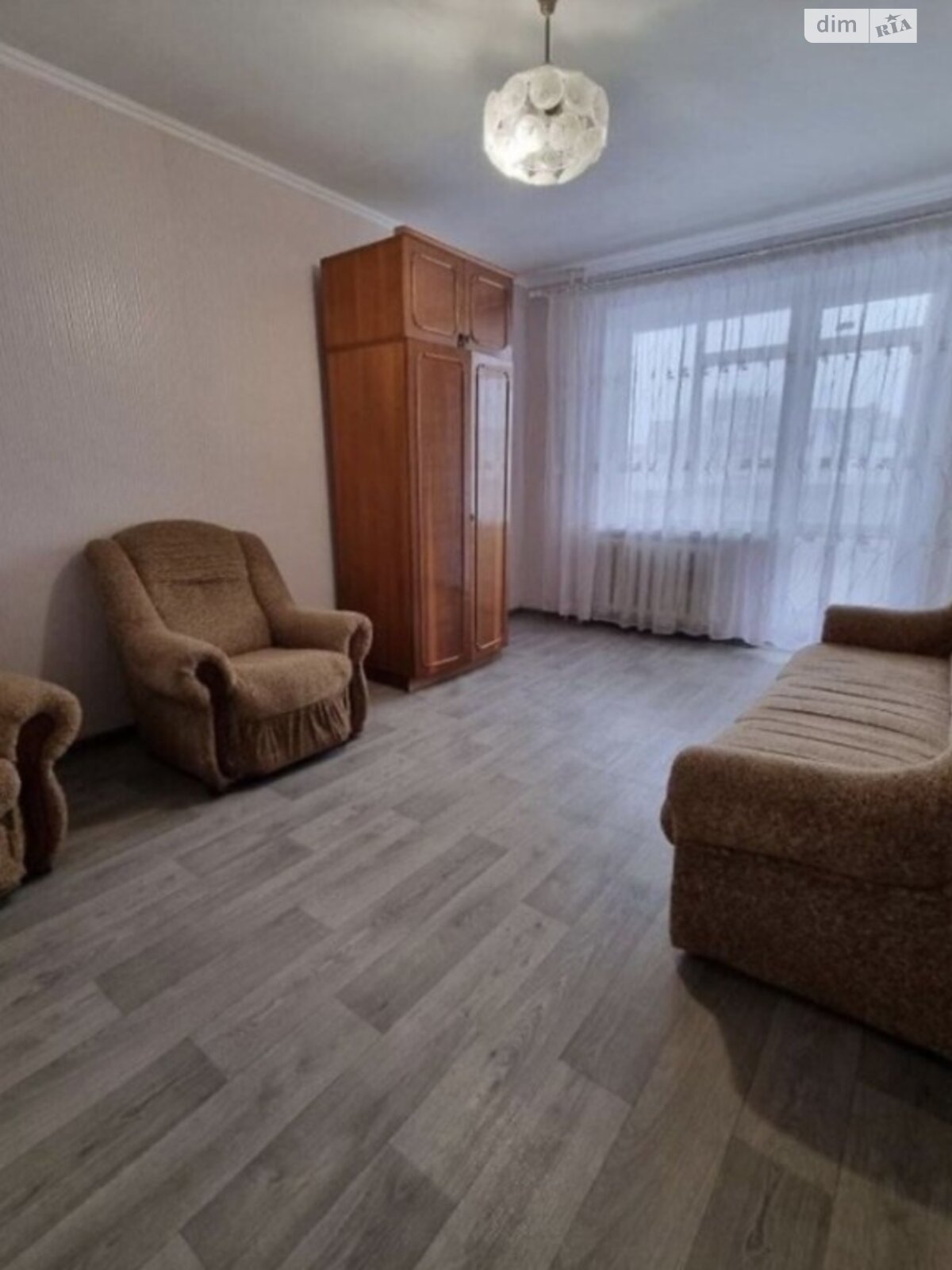 двухкомнатная квартира с мебелью в Хмельницком, район Выставка, на ул. Степана Бандеры в аренду на долгий срок помесячно фото 1