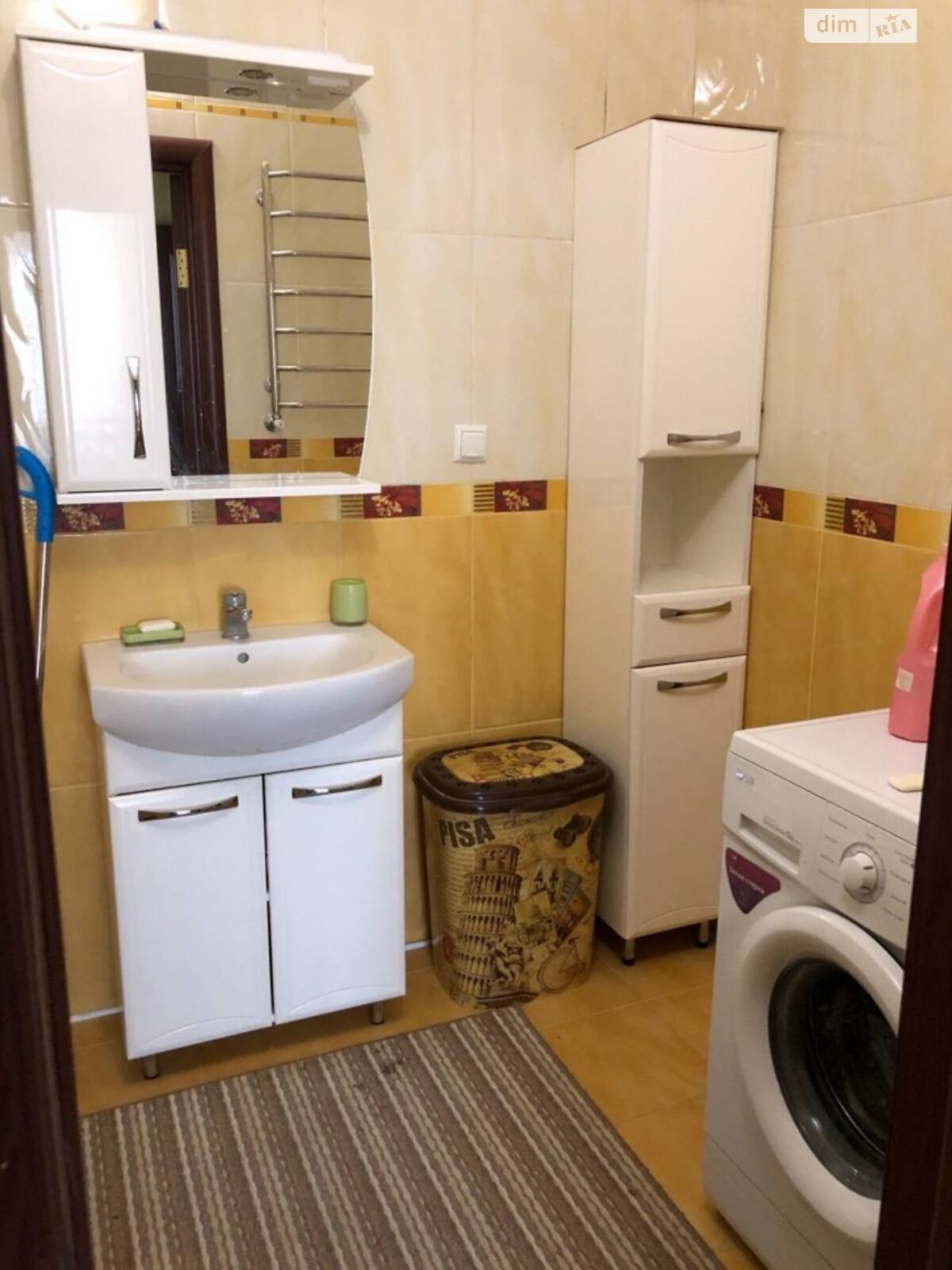 двокімнатна квартира в Хмельницькому, район Виставка, на вул. Будівельників (Грузевиця-2) 4 в довготривалу оренду помісячно фото 1 двокімнатна квартира в Хмельницькому, район Виставка, на вул. Будівельників (Грузевиця-2) 4 в довготривалу оренду помісячно фото 1