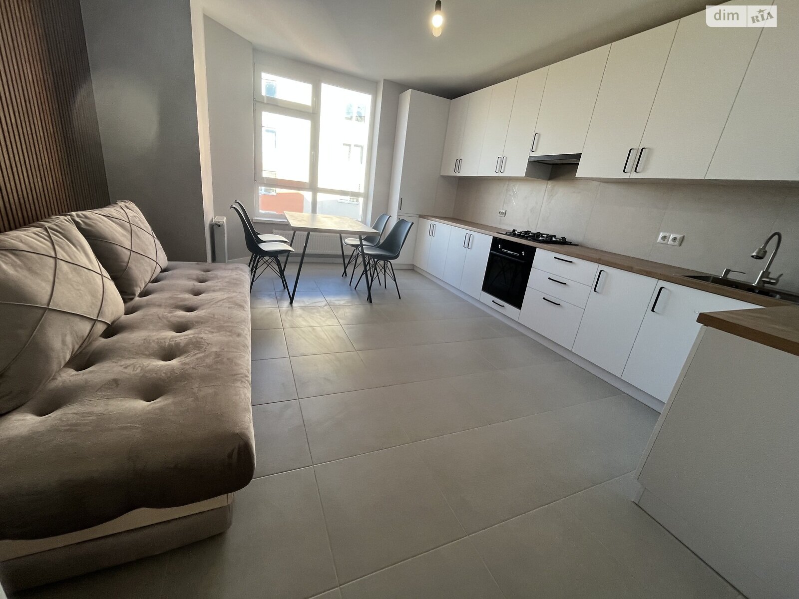 двухкомнатная квартира в Хмельницком, район Выставка, на ул. Строителей (Грузевица-2) 5/3 в аренду на долгий срок помесячно фото 1 двухкомнатная квартира в Хмельницком, район Выставка, на ул. Строителей (Грузевица-2) 5/3 в аренду на долгий срок помесячно фото 1