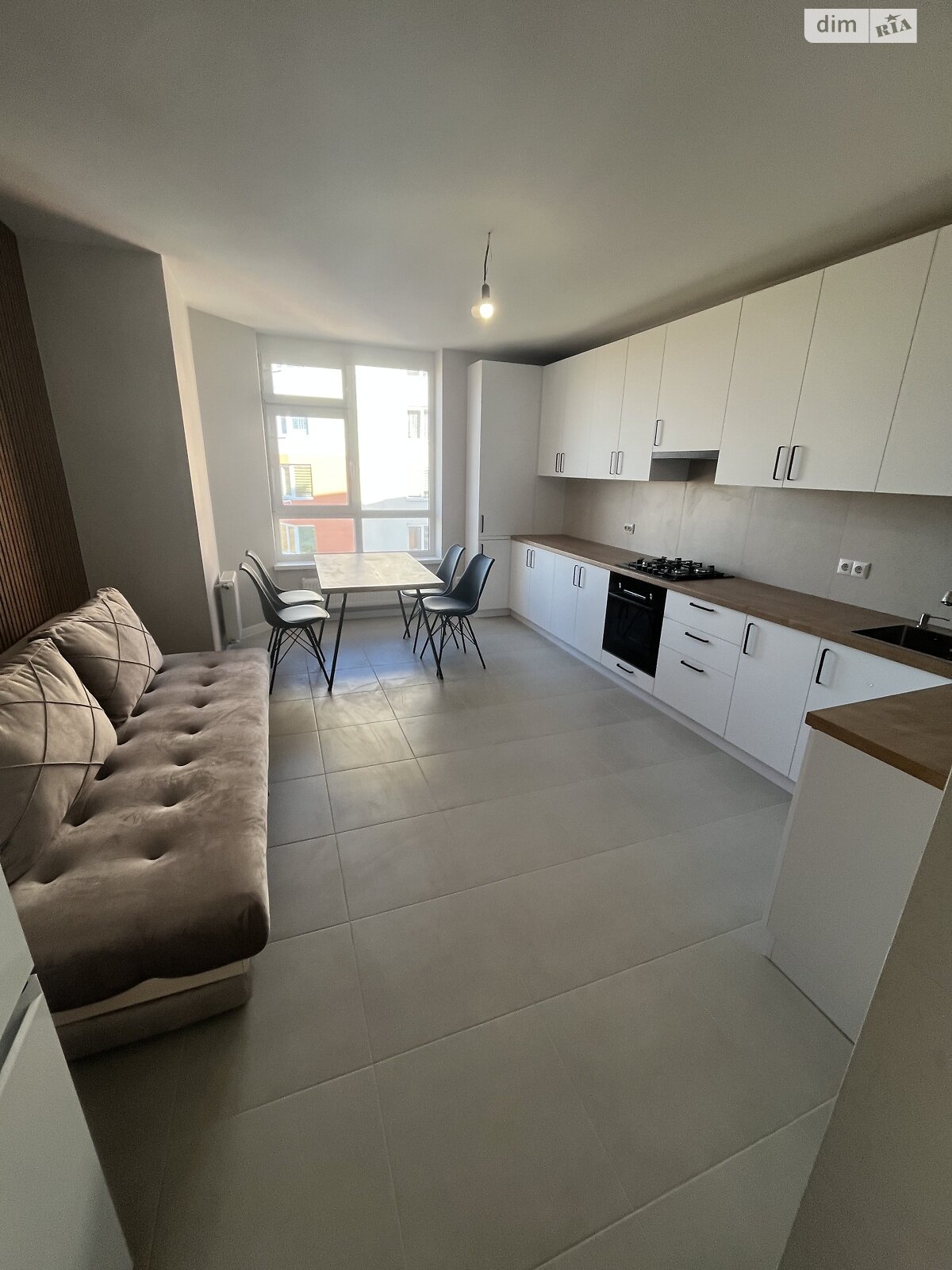 двухкомнатная квартира в Хмельницком, район Выставка, на ул. Строителей (Грузевица-2) 5/3 в аренду на долгий срок помесячно фото 1 двухкомнатная квартира в Хмельницком, район Выставка, на ул. Строителей (Грузевица-2) 5/3 в аренду на долгий срок помесячно фото 1