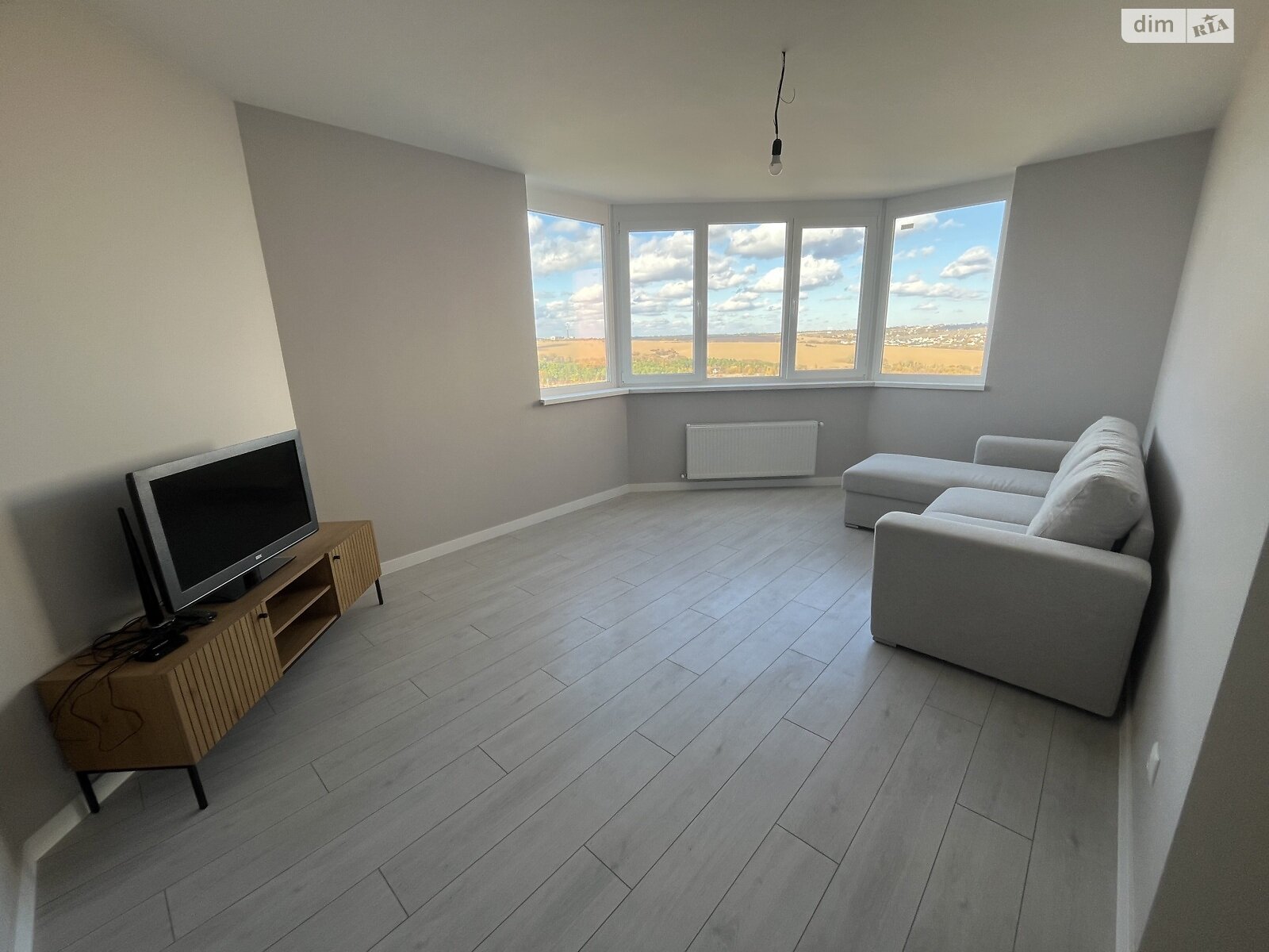 двухкомнатная квартира в Хмельницком, район Выставка, на ул. Строителей (Грузевица-2) 5/3 в аренду на долгий срок помесячно фото 1 двухкомнатная квартира в Хмельницком, район Выставка, на ул. Строителей (Грузевица-2) 5/3 в аренду на долгий срок помесячно фото 1