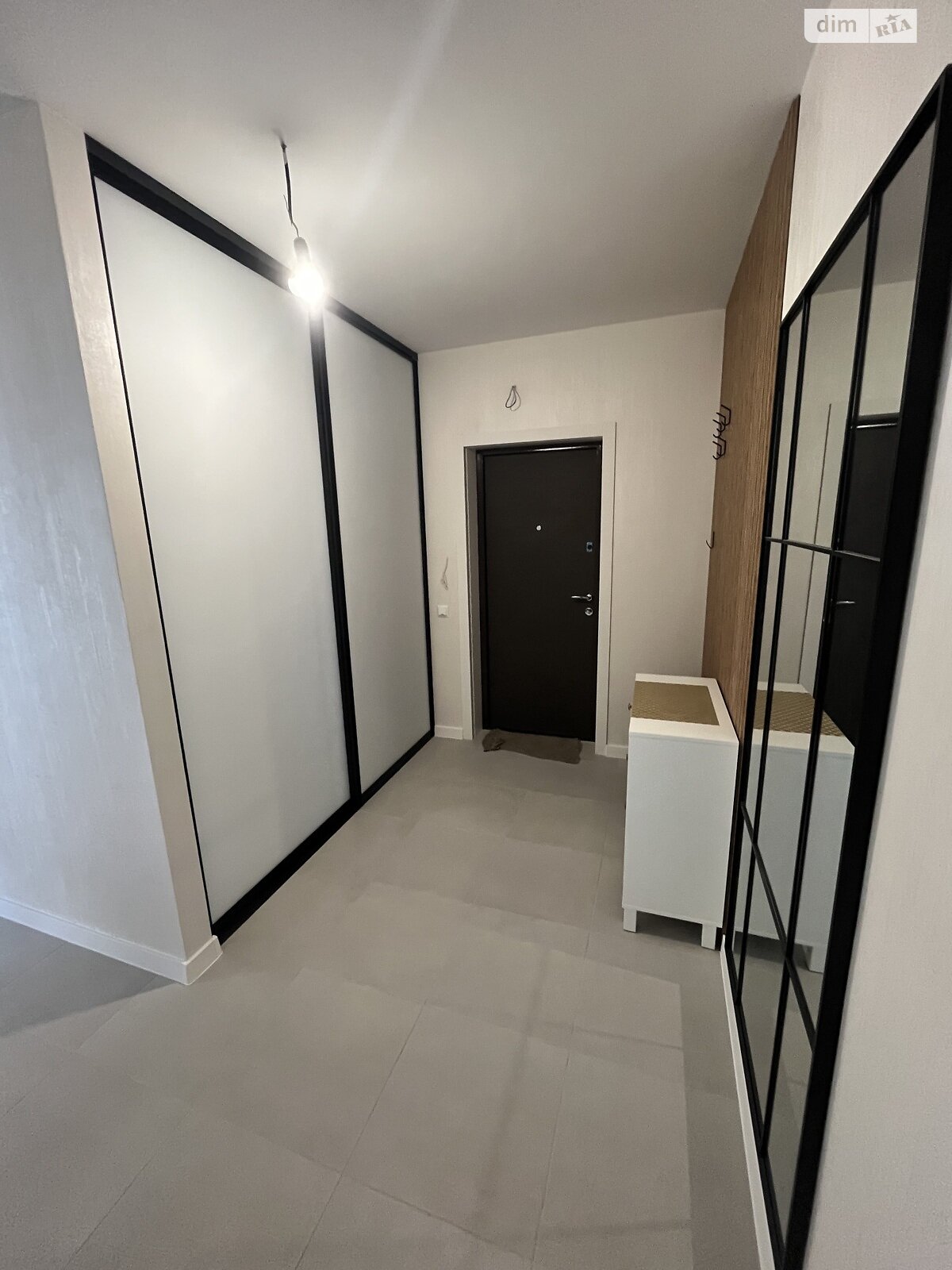 двухкомнатная квартира в Хмельницком, район Выставка, на ул. Строителей (Грузевица-2) 5/3 в аренду на долгий срок помесячно фото 1 двухкомнатная квартира в Хмельницком, район Выставка, на ул. Строителей (Грузевица-2) 5/3 в аренду на долгий срок помесячно фото 1