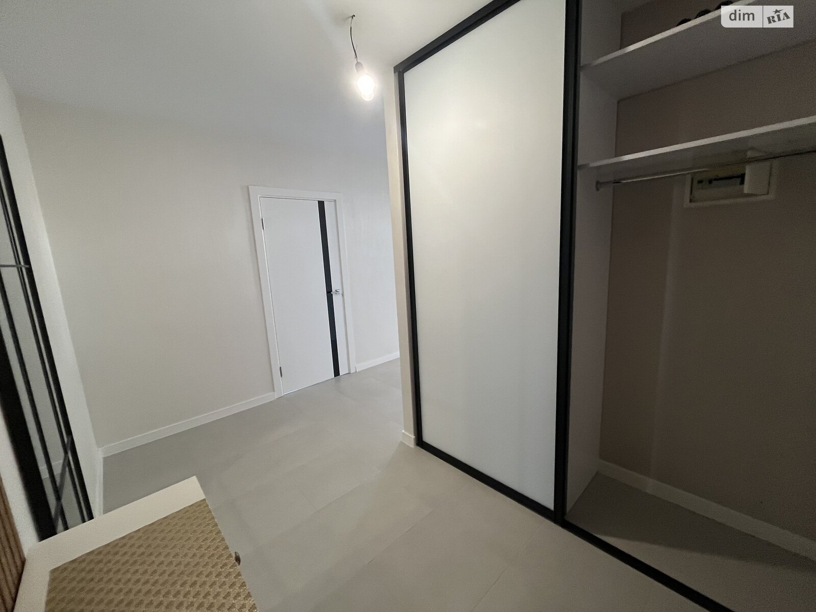 двухкомнатная квартира в Хмельницком, район Выставка, на ул. Строителей (Грузевица-2) 5/3 в аренду на долгий срок помесячно фото 1 двухкомнатная квартира в Хмельницком, район Выставка, на ул. Строителей (Грузевица-2) 5/3 в аренду на долгий срок помесячно фото 1