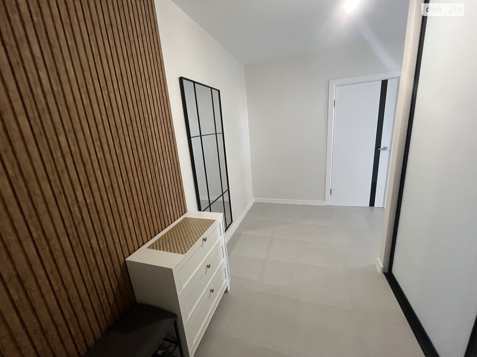 двухкомнатная квартира в Хмельницком, район Выставка, на ул. Строителей (Грузевица-2) 5/3 в аренду на долгий срок помесячно фото 1 двухкомнатная квартира в Хмельницком, район Выставка, на ул. Строителей (Грузевица-2) 5/3 в аренду на долгий срок помесячно фото 1