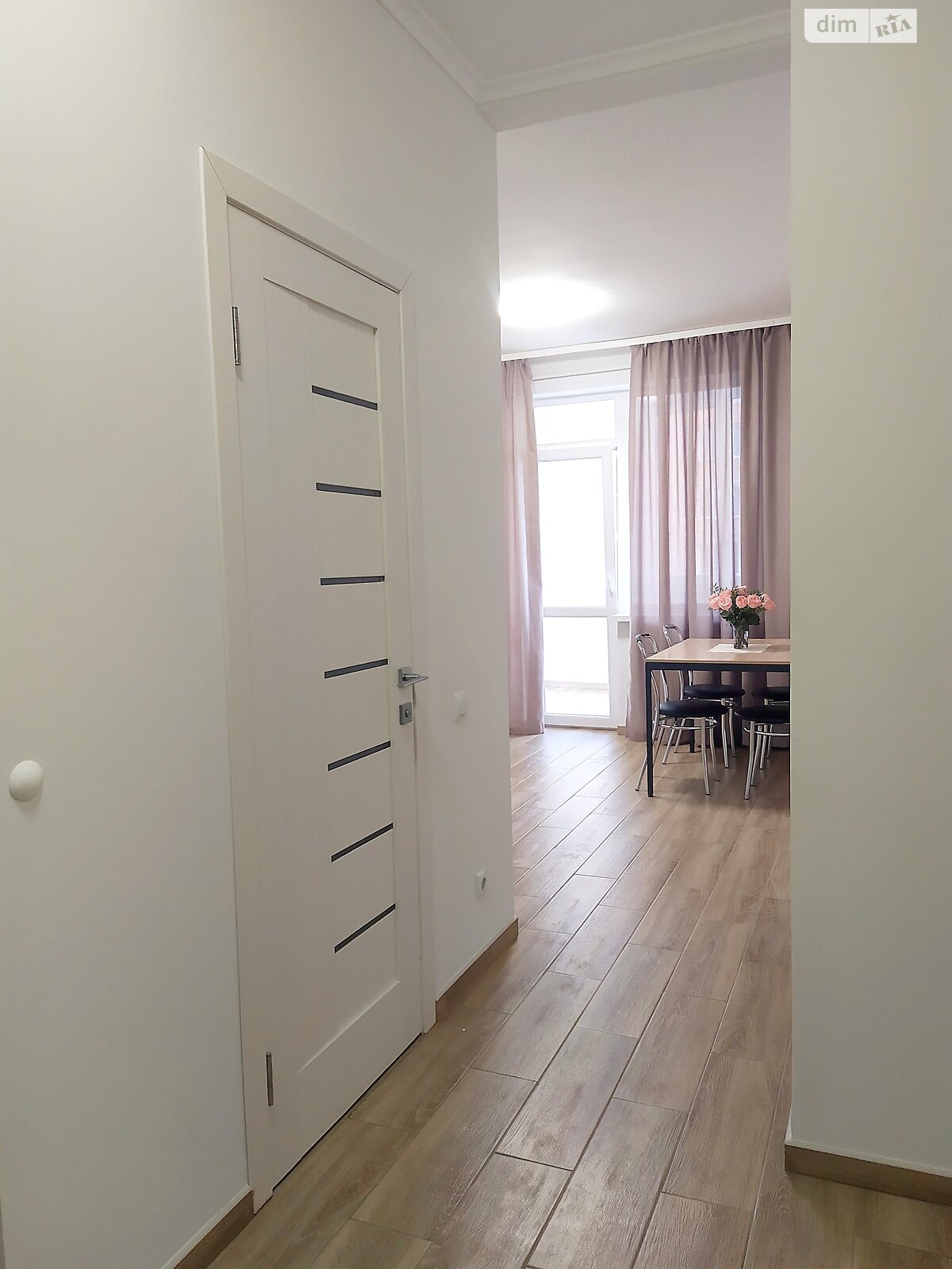 двухкомнатная квартира в Хмельницком, район Выставка, на ул. Строителей (Грузевица-2) 4 в аренду на долгий срок помесячно фото 1 двухкомнатная квартира в Хмельницком, район Выставка, на ул. Строителей (Грузевица-2) 4 в аренду на долгий срок помесячно фото 1