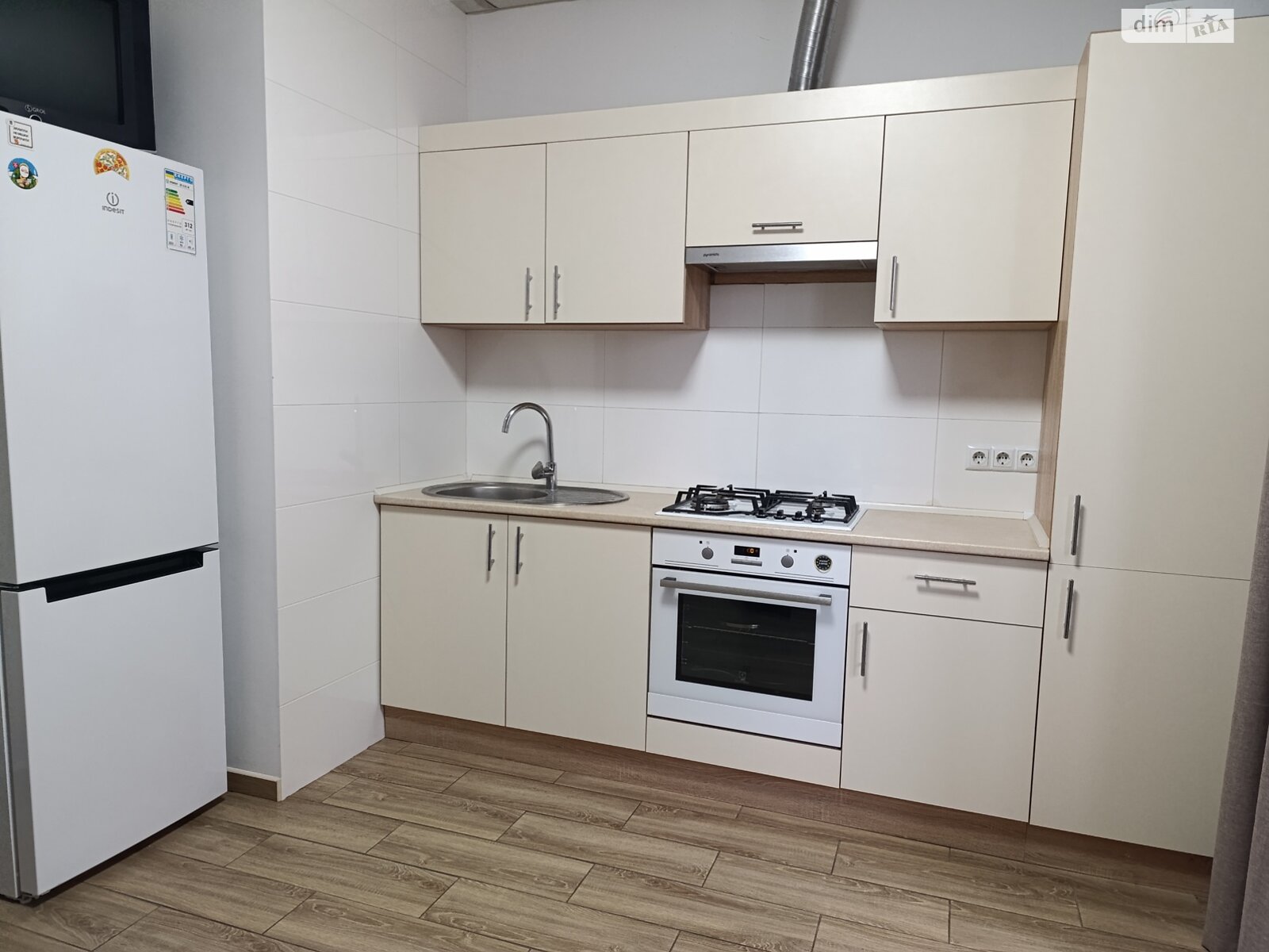 двухкомнатная квартира в Хмельницком, район Выставка, на ул. Строителей (Грузевица-2) 4 в аренду на долгий срок помесячно фото 1 двухкомнатная квартира в Хмельницком, район Выставка, на ул. Строителей (Грузевица-2) 4 в аренду на долгий срок помесячно фото 1