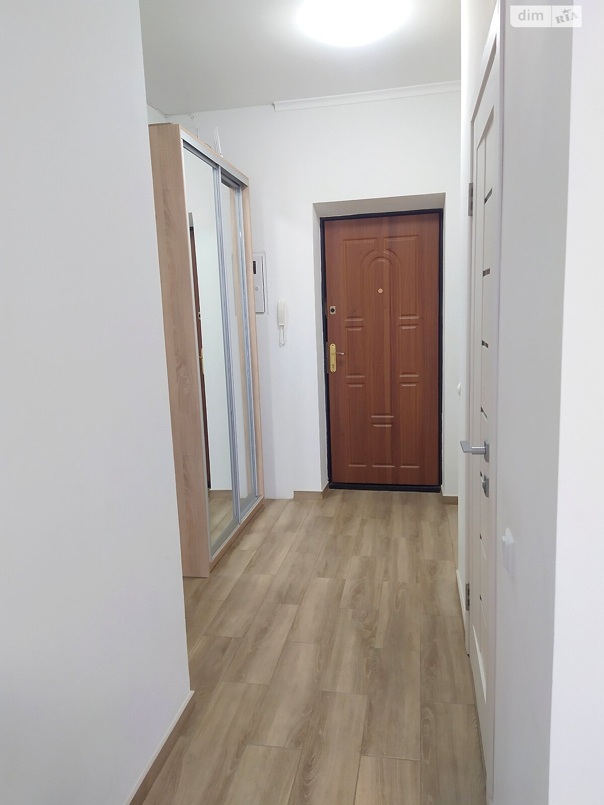 двухкомнатная квартира в Хмельницком, район Выставка, на ул. Строителей (Грузевица-2) 4 в аренду на долгий срок помесячно фото 1 двухкомнатная квартира в Хмельницком, район Выставка, на ул. Строителей (Грузевица-2) 4 в аренду на долгий срок помесячно фото 1