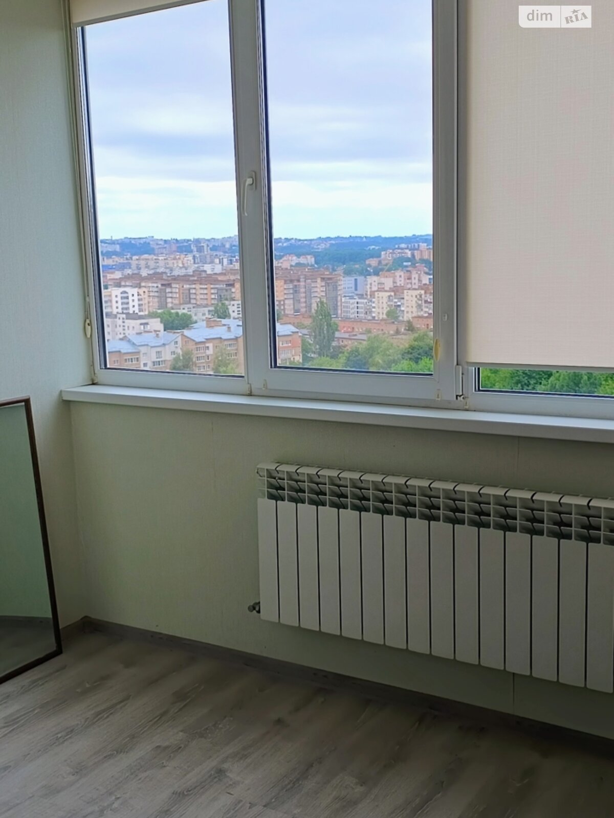 однокомнатная квартира в Хмельницком, район Выставка, на ул. Свободы 8В в аренду на долгий срок помесячно фото 1 однокомнатная квартира в Хмельницком, район Выставка, на ул. Свободы 8В в аренду на долгий срок помесячно фото 1