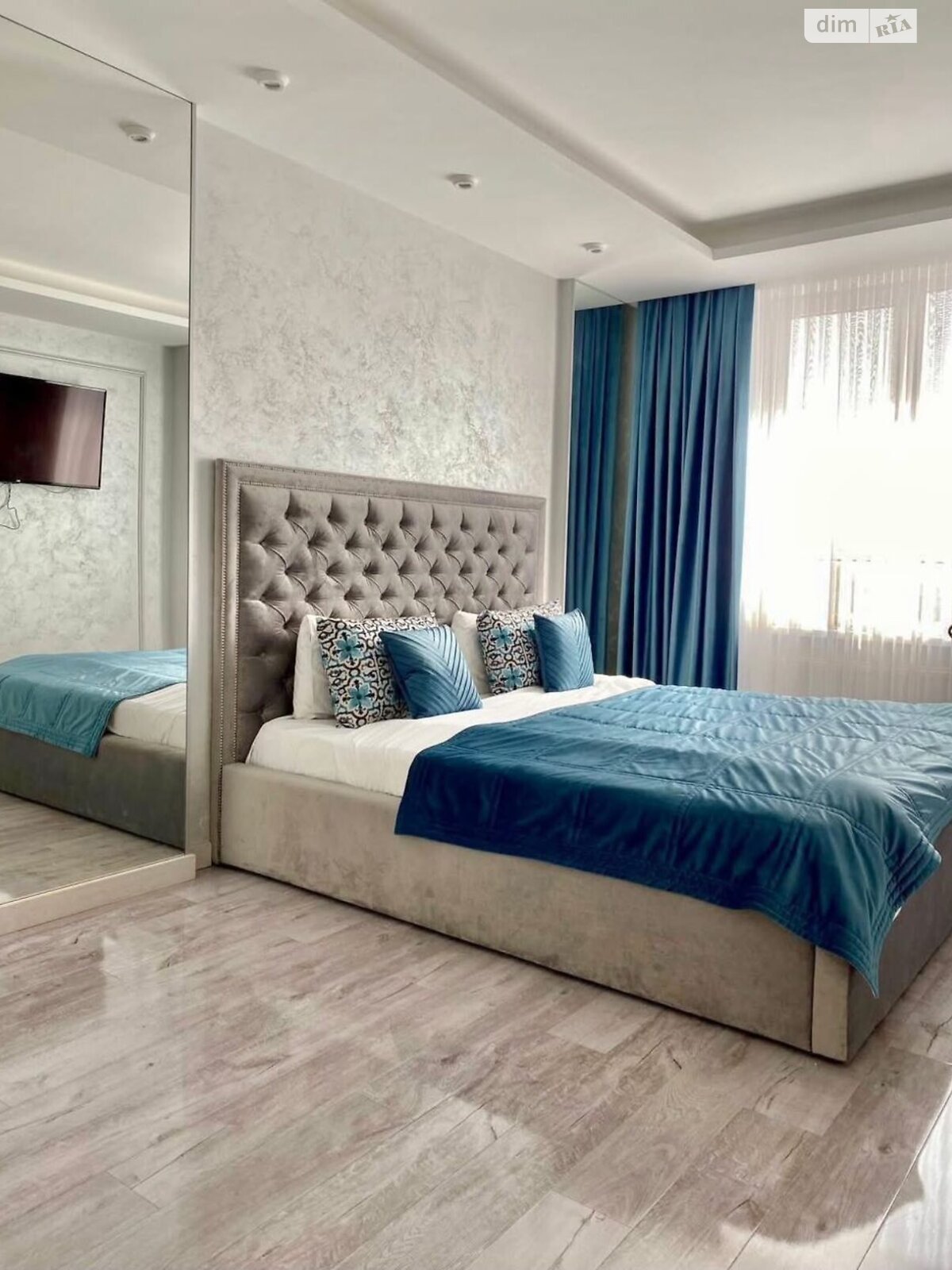 однокомнатная квартира в Хмельницком, район Выставка, на ул. Свободы 20/1 в аренду на долгий срок помесячно фото 1 однокомнатная квартира в Хмельницком, район Выставка, на ул. Свободы 20/1 в аренду на долгий срок помесячно фото 1