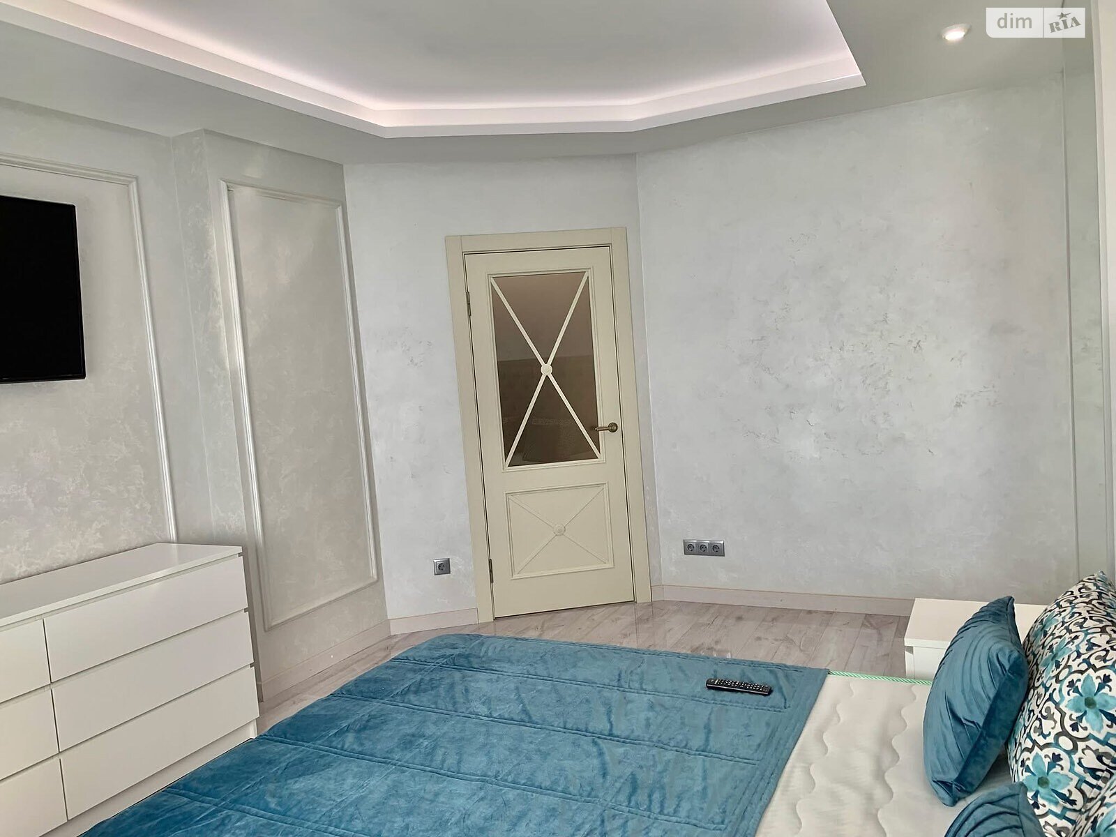 однокомнатная квартира в Хмельницком, район Выставка, на ул. Свободы 20/1 в аренду на долгий срок помесячно фото 1 однокомнатная квартира в Хмельницком, район Выставка, на ул. Свободы 20/1 в аренду на долгий срок помесячно фото 1