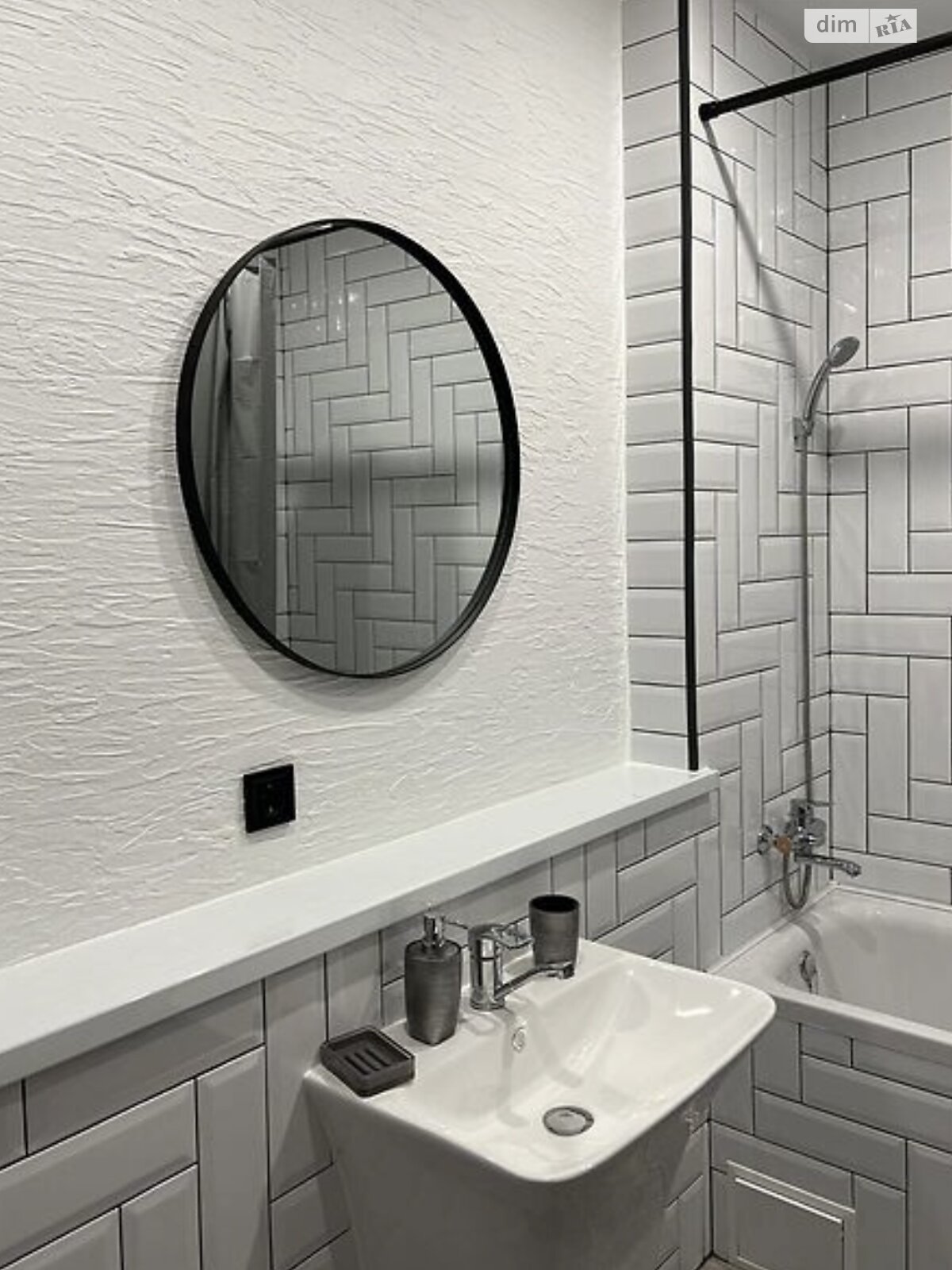 однокомнатная квартира в Хмельницком, район Выставка, на ул. Свободы 12А в аренду на долгий срок помесячно фото 1