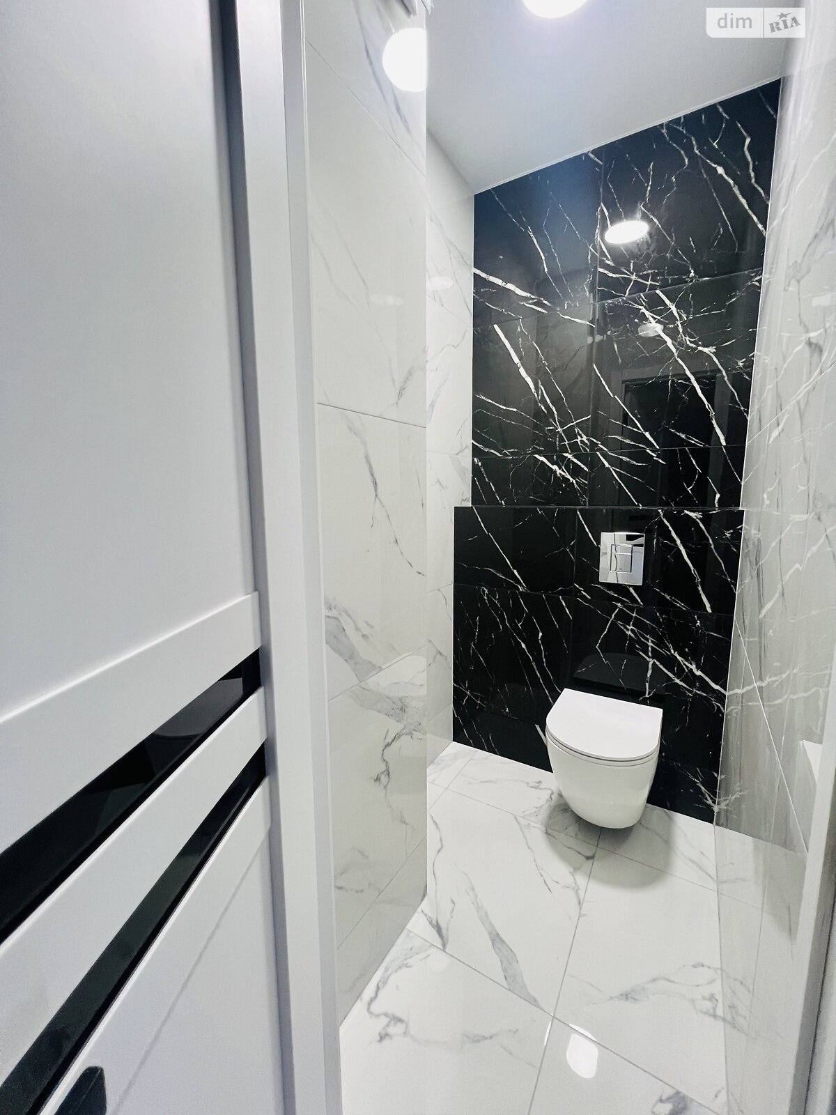 однокомнатная квартира в Хмельницком, район Выставка, на ул. Свободы 12А в аренду на долгий срок помесячно фото 1