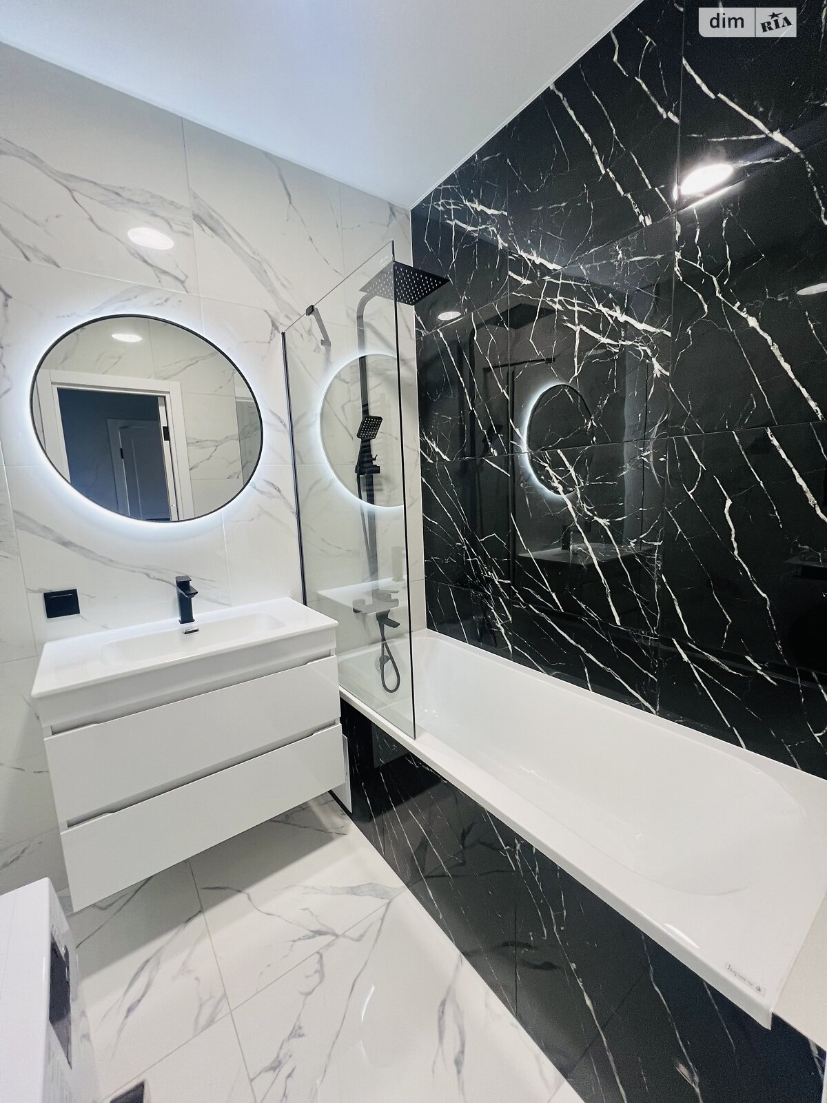 однокомнатная квартира в Хмельницком, район Выставка, на ул. Свободы 12А в аренду на долгий срок помесячно фото 1