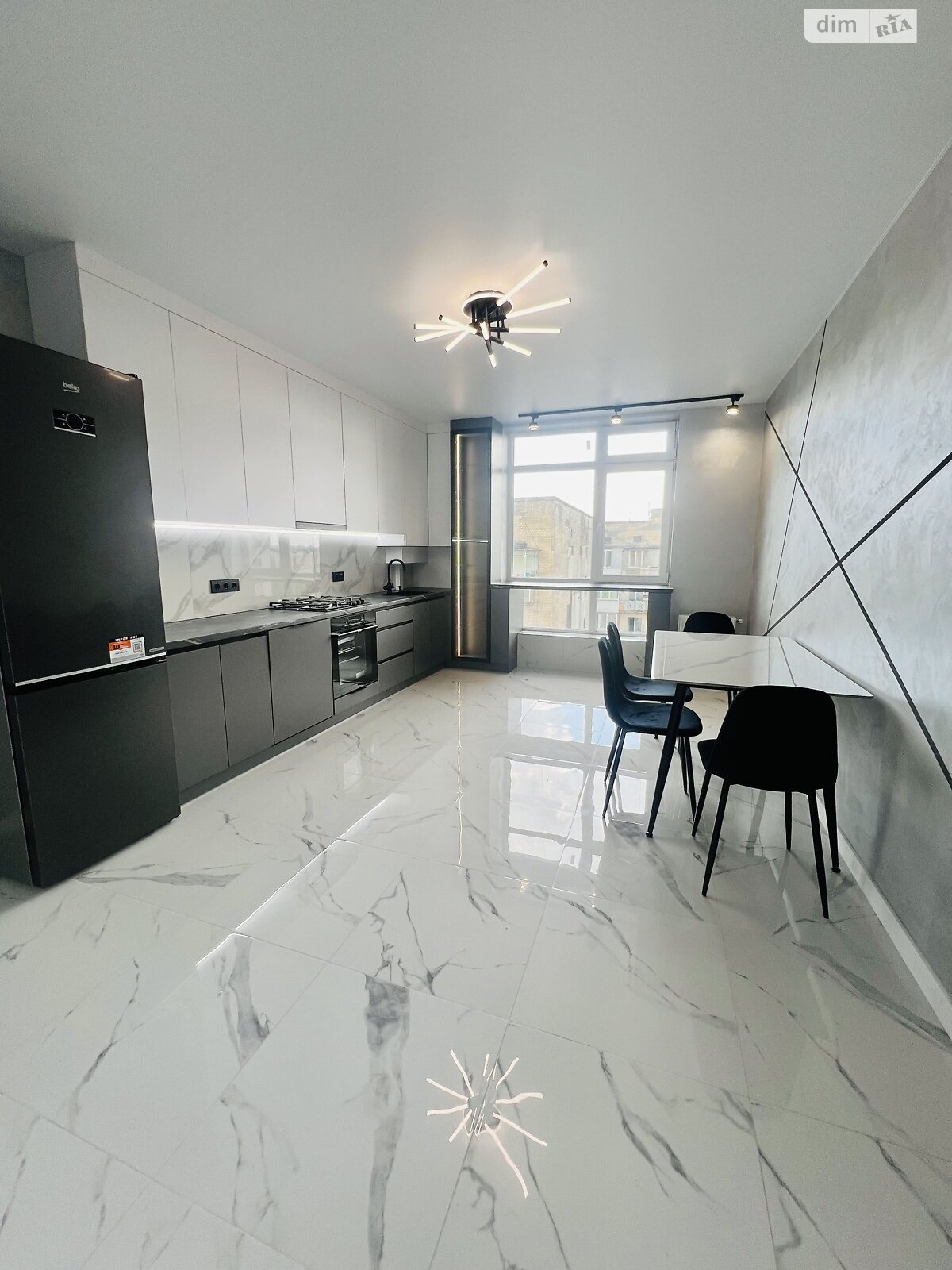 однокомнатная квартира в Хмельницком, район Выставка, на ул. Свободы 12А в аренду на долгий срок помесячно фото 1