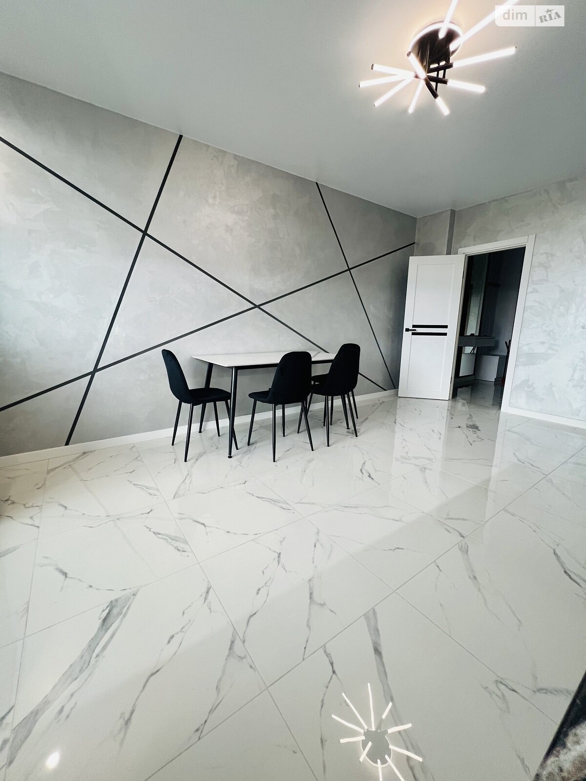 однокомнатная квартира в Хмельницком, район Выставка, на ул. Свободы 12А в аренду на долгий срок помесячно фото 1