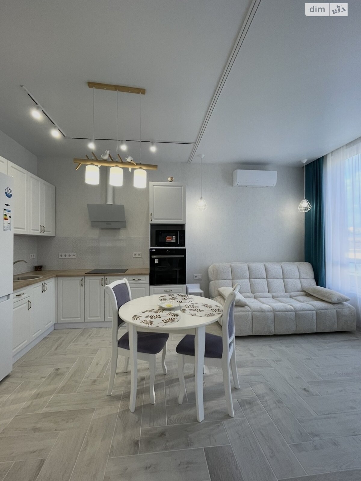 однокомнатная квартира в Хмельницком, район Выставка, на ул. Заречанская 11А в аренду на долгий срок помесячно фото 1