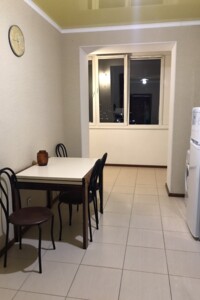 однокімнатна квартира в Хмельницькому, район Виставка, на вул. Зарічанська 11 в довготривалу оренду помісячно фото 2