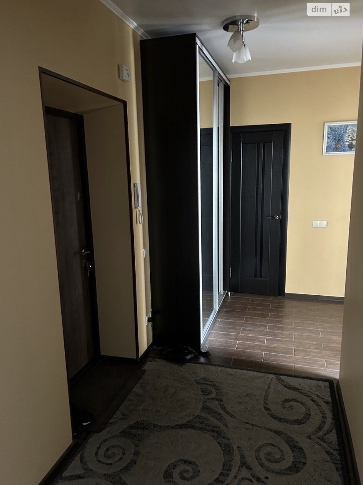 двокімнатна квартира в Хмельницькому, район Виставка, на вул. Зарічанська 11 в довготривалу оренду помісячно фото 1 двокімнатна квартира в Хмельницькому, район Виставка, на вул. Зарічанська 11 в довготривалу оренду помісячно фото 1