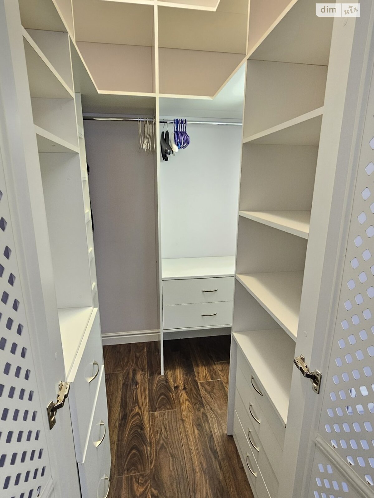 однокімнатна квартира в Хмельницькому, район Виставка, на вул. Зарічанська 3/2Б, кв. 95 в довготривалу оренду помісячно фото 1