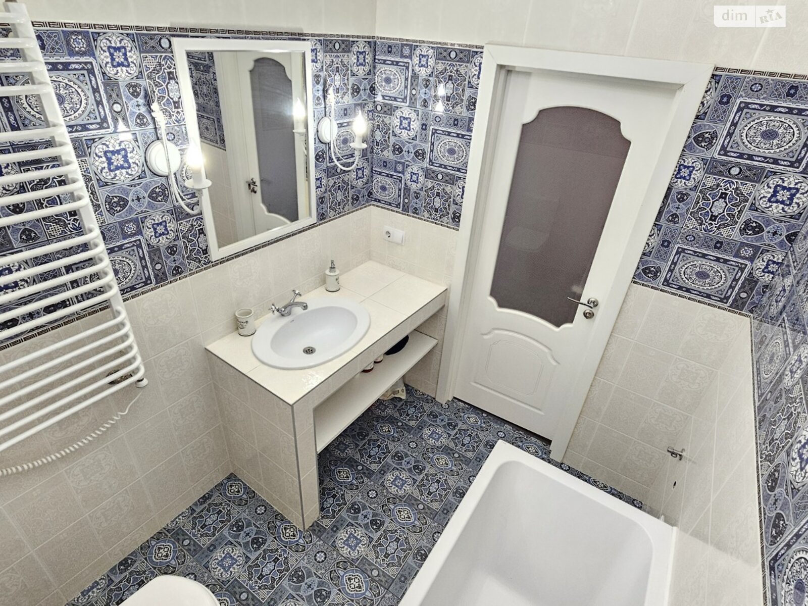 однокімнатна квартира в Хмельницькому, район Виставка, на вул. Зарічанська 3/2Б, кв. 95 в довготривалу оренду помісячно фото 1