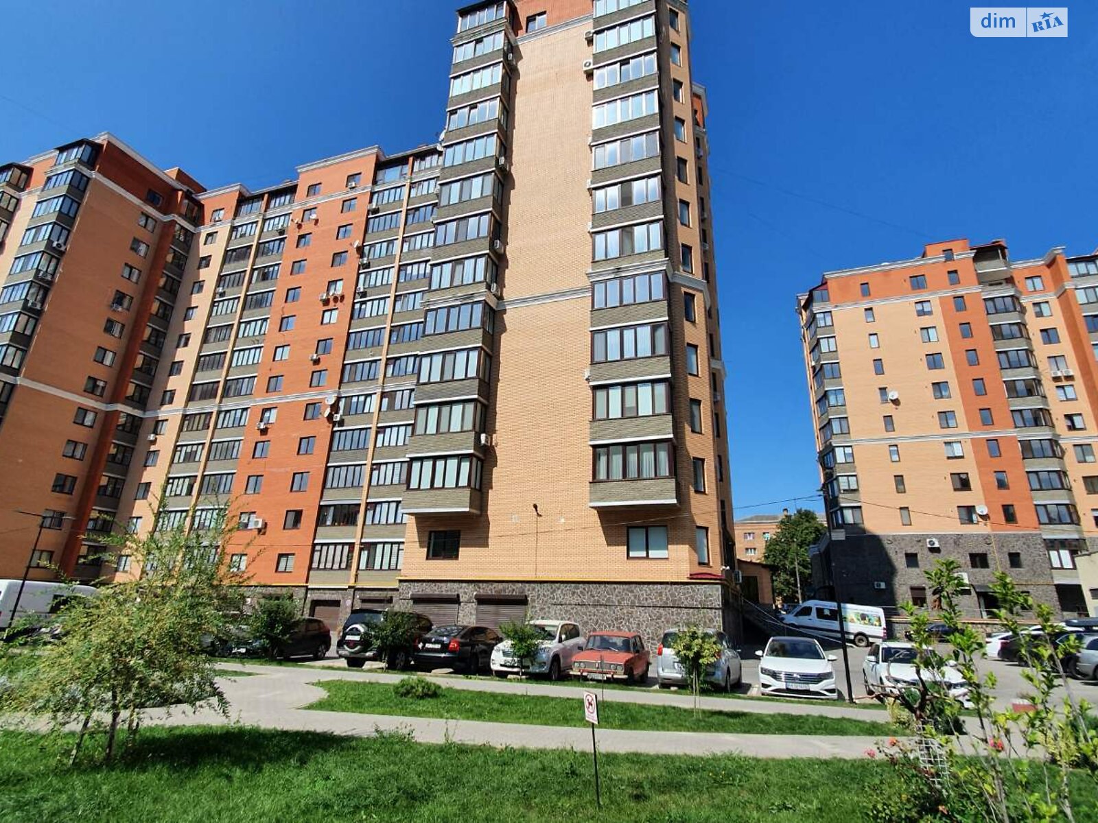 однокімнатна квартира в Хмельницькому, район Виставка, на вул. Зарічанська 3/2Б, кв. 95 в довготривалу оренду помісячно фото 1