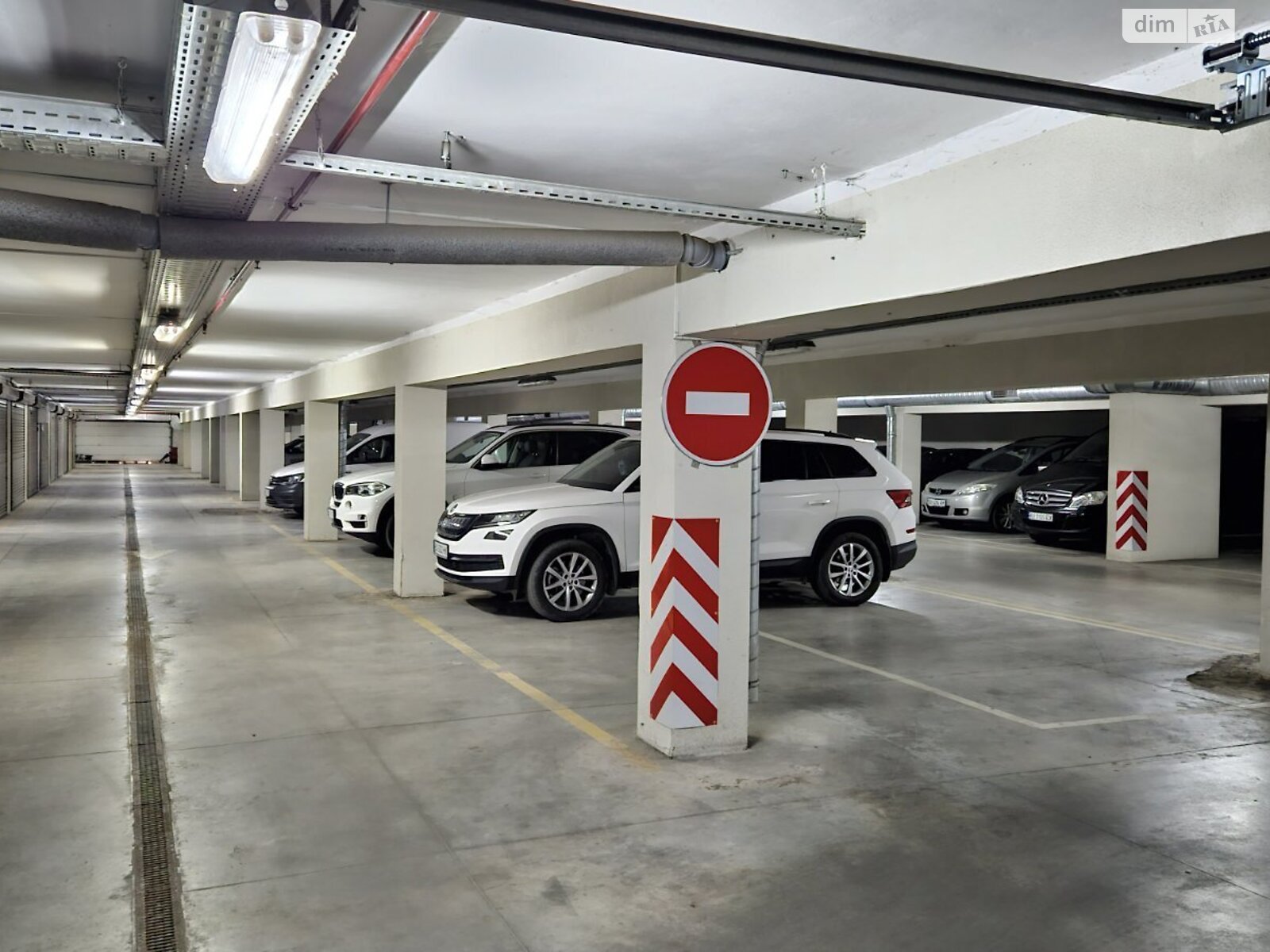 однокімнатна квартира в Хмельницькому, район Виставка, на вул. Зарічанська 3/2Б, кв. 95 в довготривалу оренду помісячно фото 1