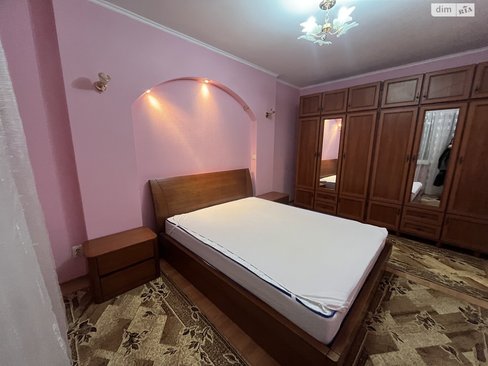 двухкомнатная квартира в Хмельницком, район Выставка, на ул. Заречанская 22/3 в аренду на долгий срок помесячно фото 1 двухкомнатная квартира в Хмельницком, район Выставка, на ул. Заречанская 22/3 в аренду на долгий срок помесячно фото 1