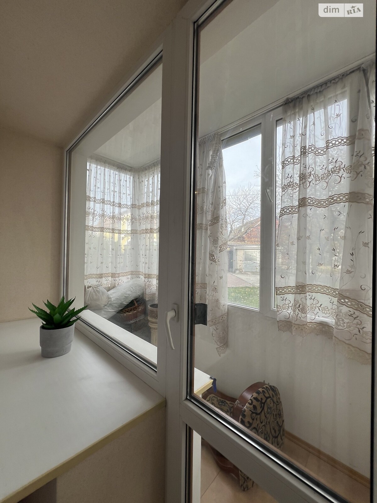 трехкомнатная квартира в Хмельницком, район Юго-Западный, на ул. Депутатская 29 в аренду на долгий срок помесячно фото 1