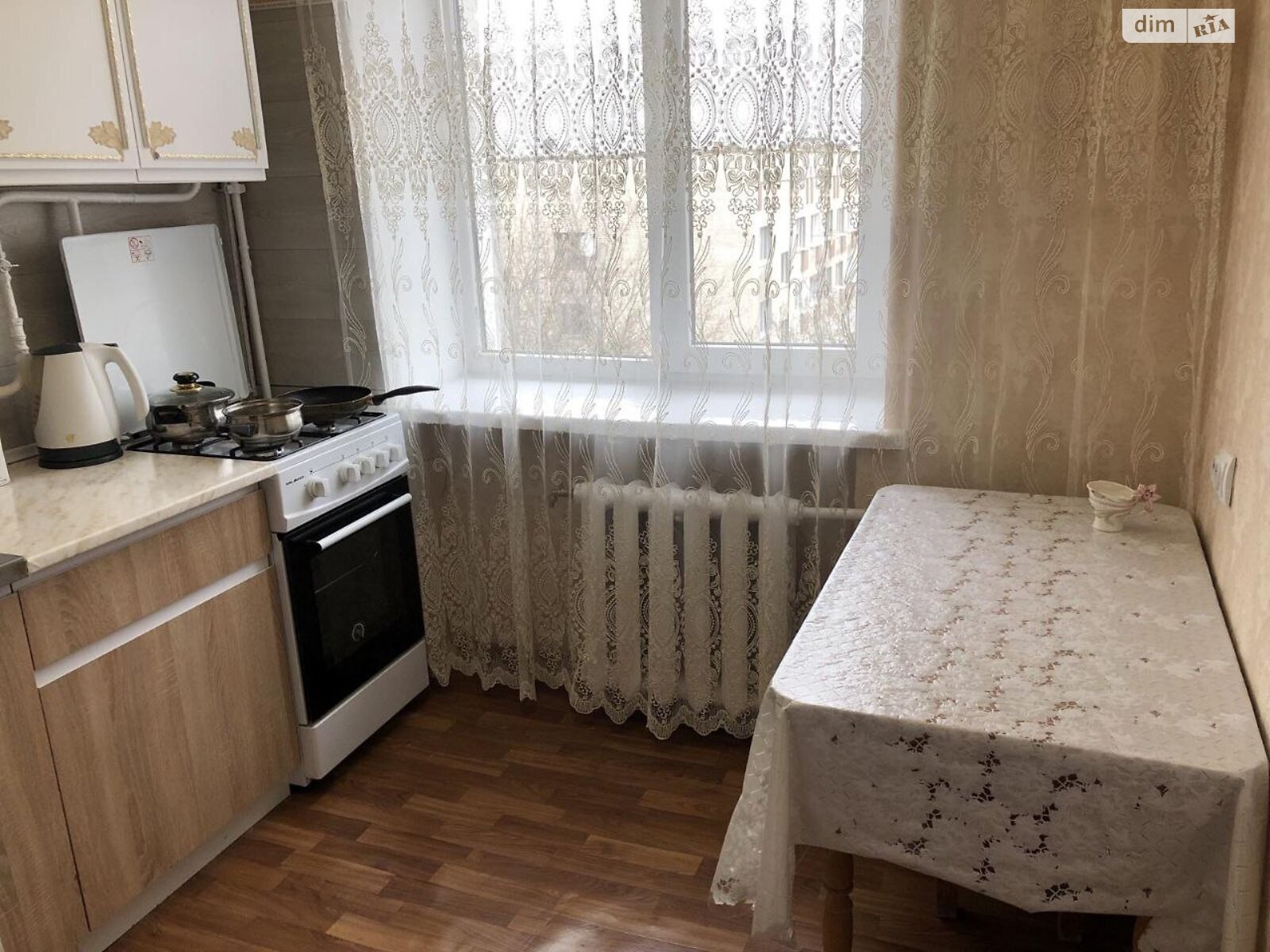 трикімнатна квартира в Хмельницькому, район Південно-Західний, на вул. Інститутська в довготривалу оренду помісячно фото 1 трикімнатна квартира в Хмельницькому, район Південно-Західний, на вул. Інститутська в довготривалу оренду помісячно фото 1