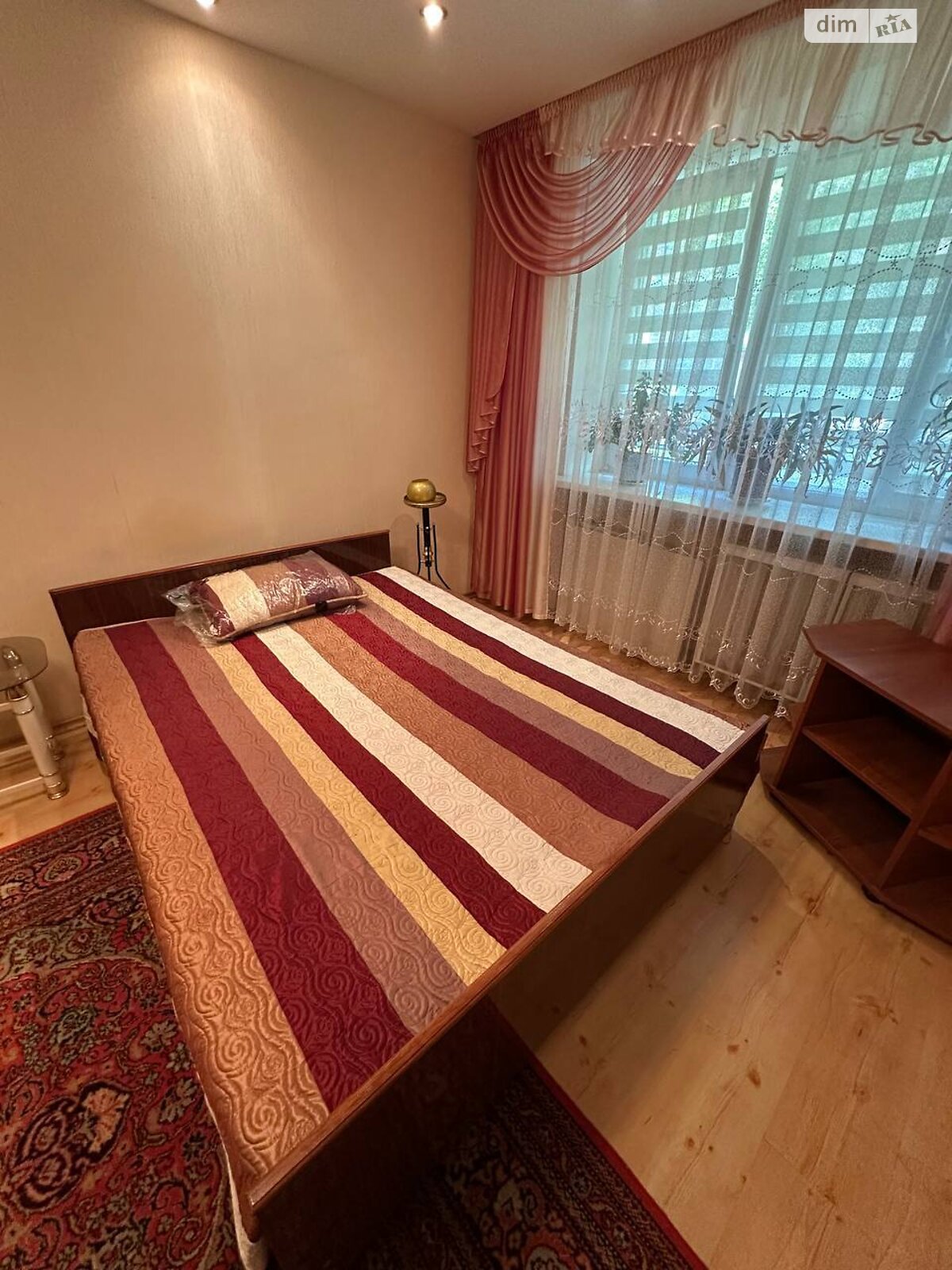 двухкомнатная квартира в Хмельницком, район Юго-Западный, на ул. Институтская 17/2 в аренду на долгий срок помесячно фото 1 двухкомнатная квартира в Хмельницком, район Юго-Западный, на ул. Институтская 17/2 в аренду на долгий срок помесячно фото 1