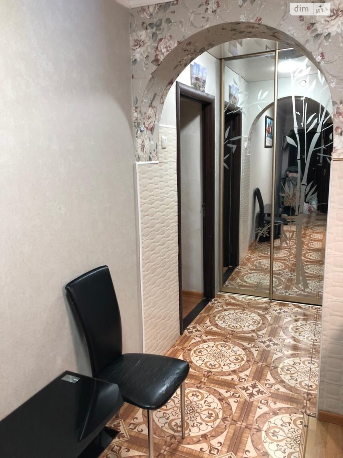 трикімнатна квартира в Хмельницькому, район Південно-Західний, на вул. Інститутська в довготривалу оренду помісячно фото 1 трикімнатна квартира в Хмельницькому, район Південно-Західний, на вул. Інститутська в довготривалу оренду помісячно фото 1