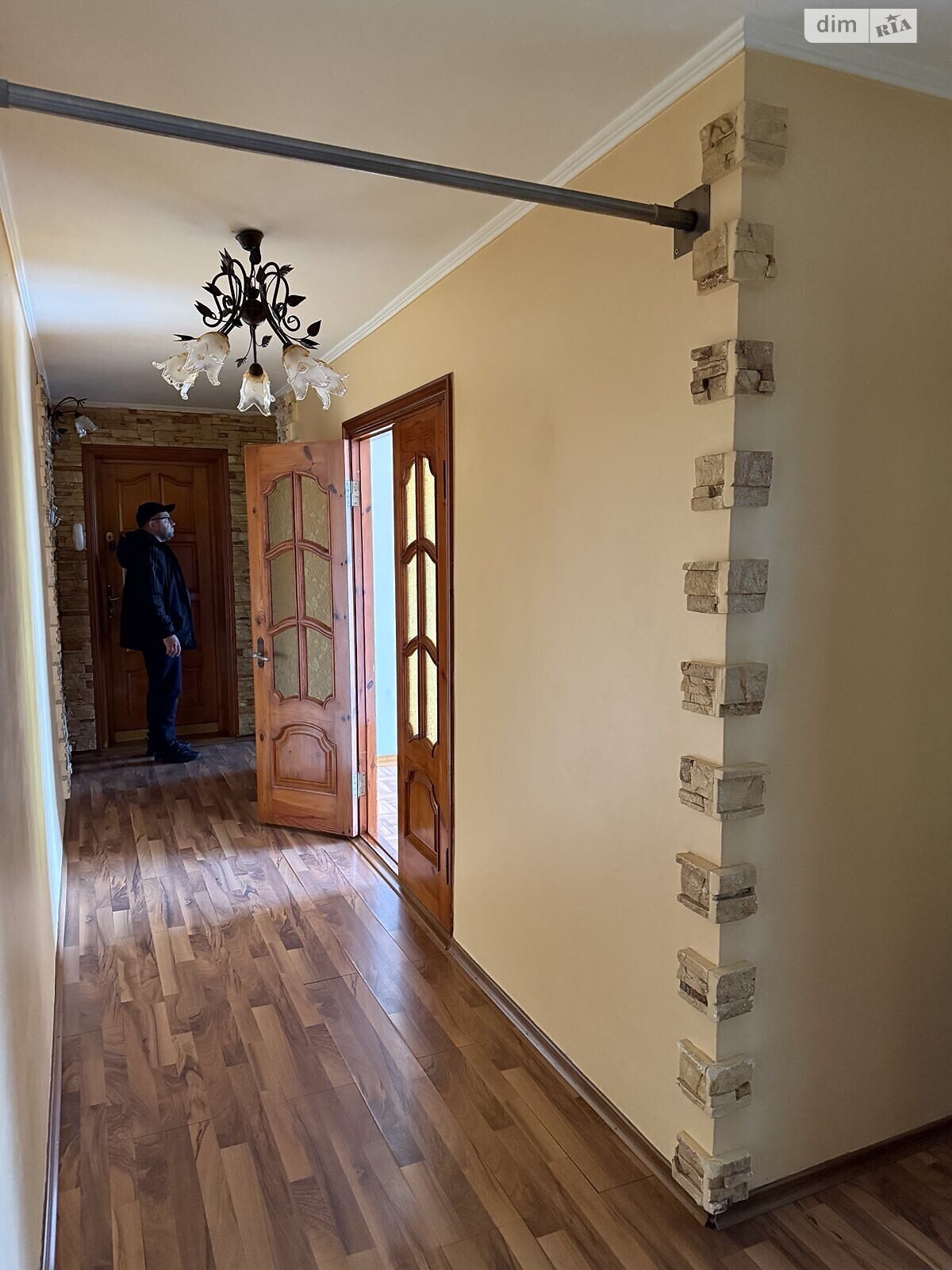 трикімнатна квартира в Хмельницькому, район Південно-Західний, на вул. Інститутська 3 в довготривалу оренду помісячно фото 1