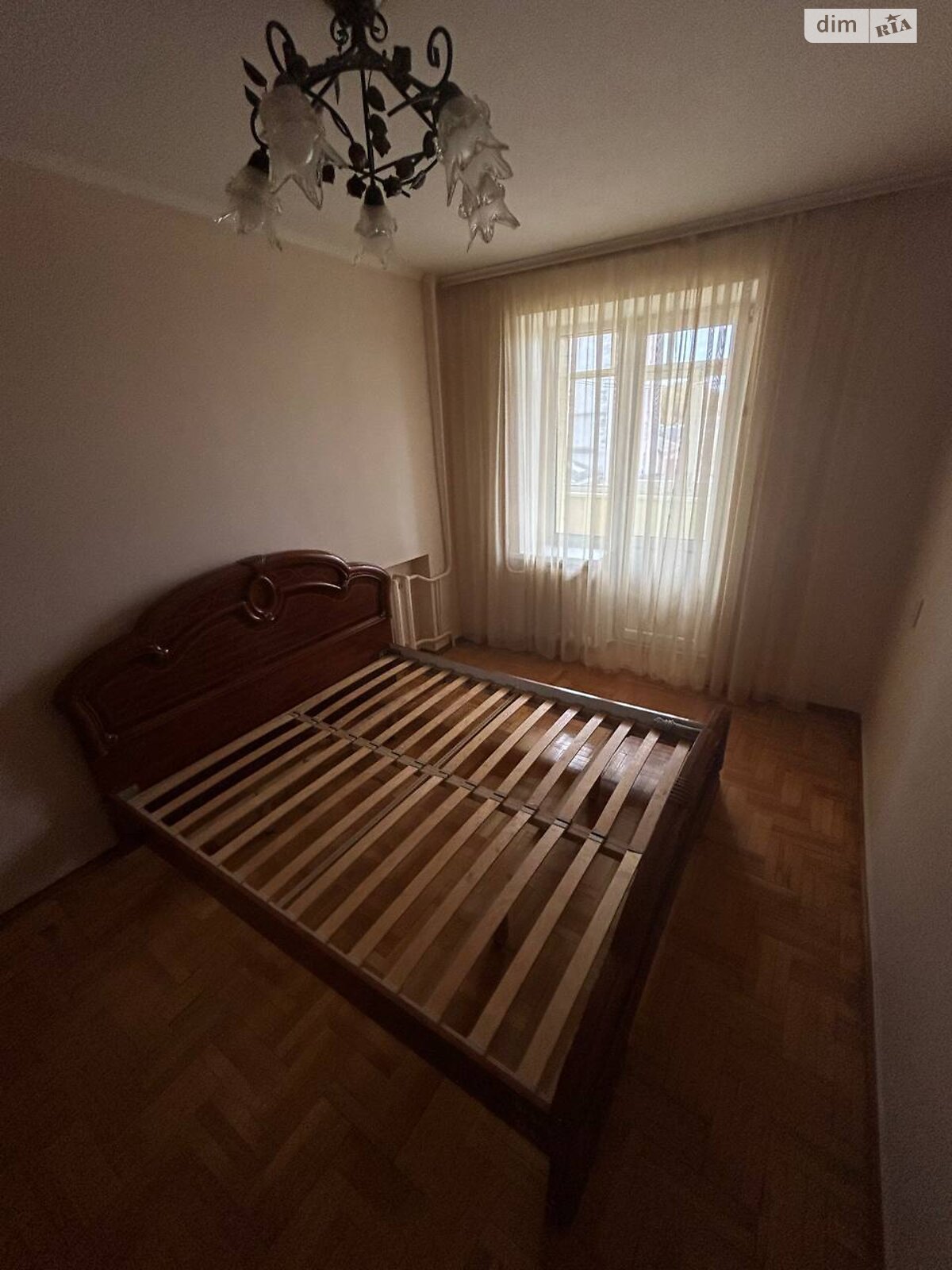 трикімнатна квартира в Хмельницькому, район Південно-Західний, на вул. Інститутська 3 в довготривалу оренду помісячно фото 1