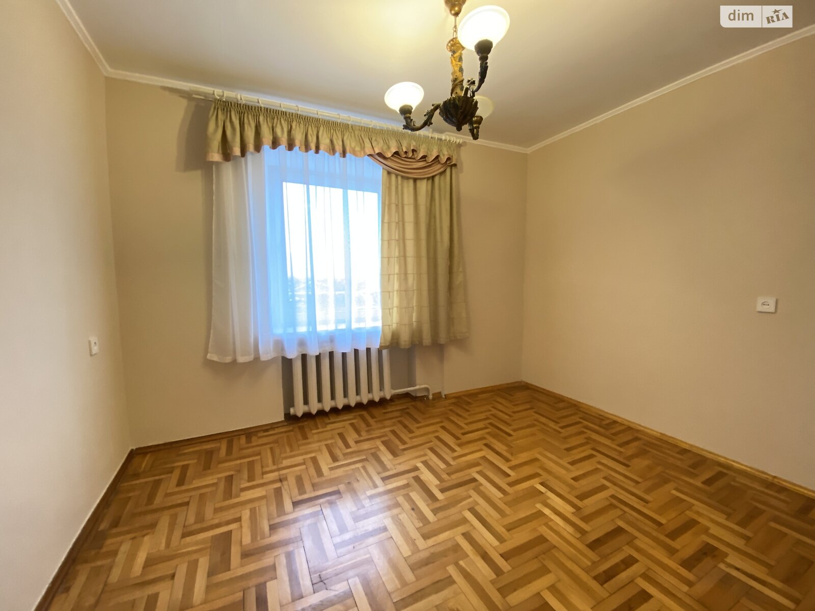 трехкомнатная квартира в Хмельницком, район Юго-Западный, на ул. Институтская 3 в аренду на долгий срок помесячно фото 1
