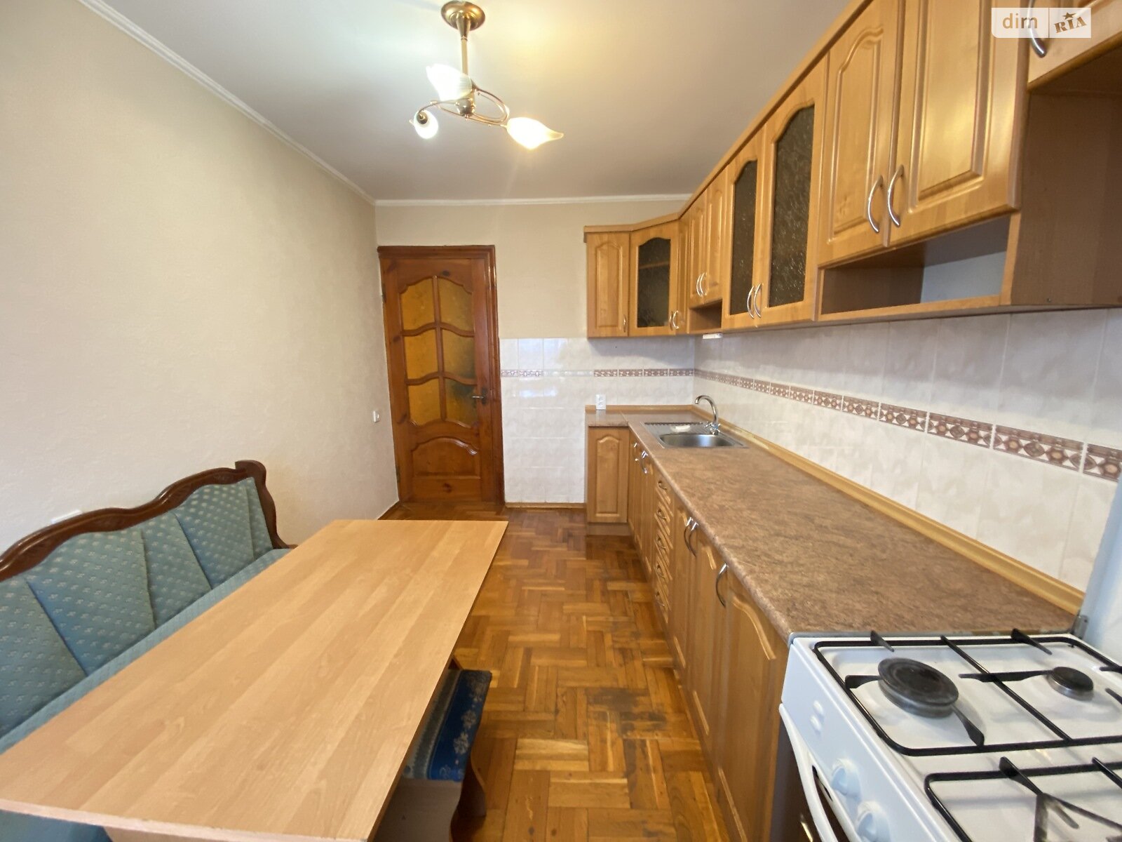 трехкомнатная квартира в Хмельницком, район Юго-Западный, на ул. Институтская 3 в аренду на долгий срок помесячно фото 1