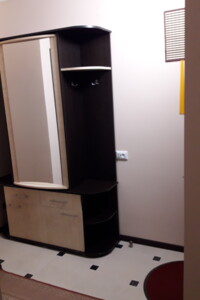 трикімнатна квартира в Хмельницькому, район Південно-Західний, на вул. Івана Пулюя в довготривалу оренду помісячно фото 2