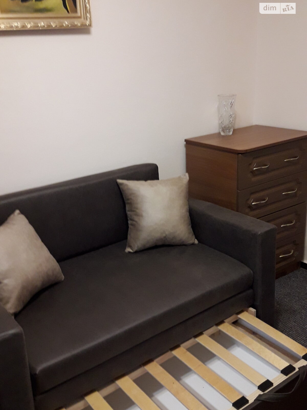 трикімнатна квартира в Хмельницькому, район Південно-Західний, на вул. Івана Пулюя в довготривалу оренду помісячно фото 1